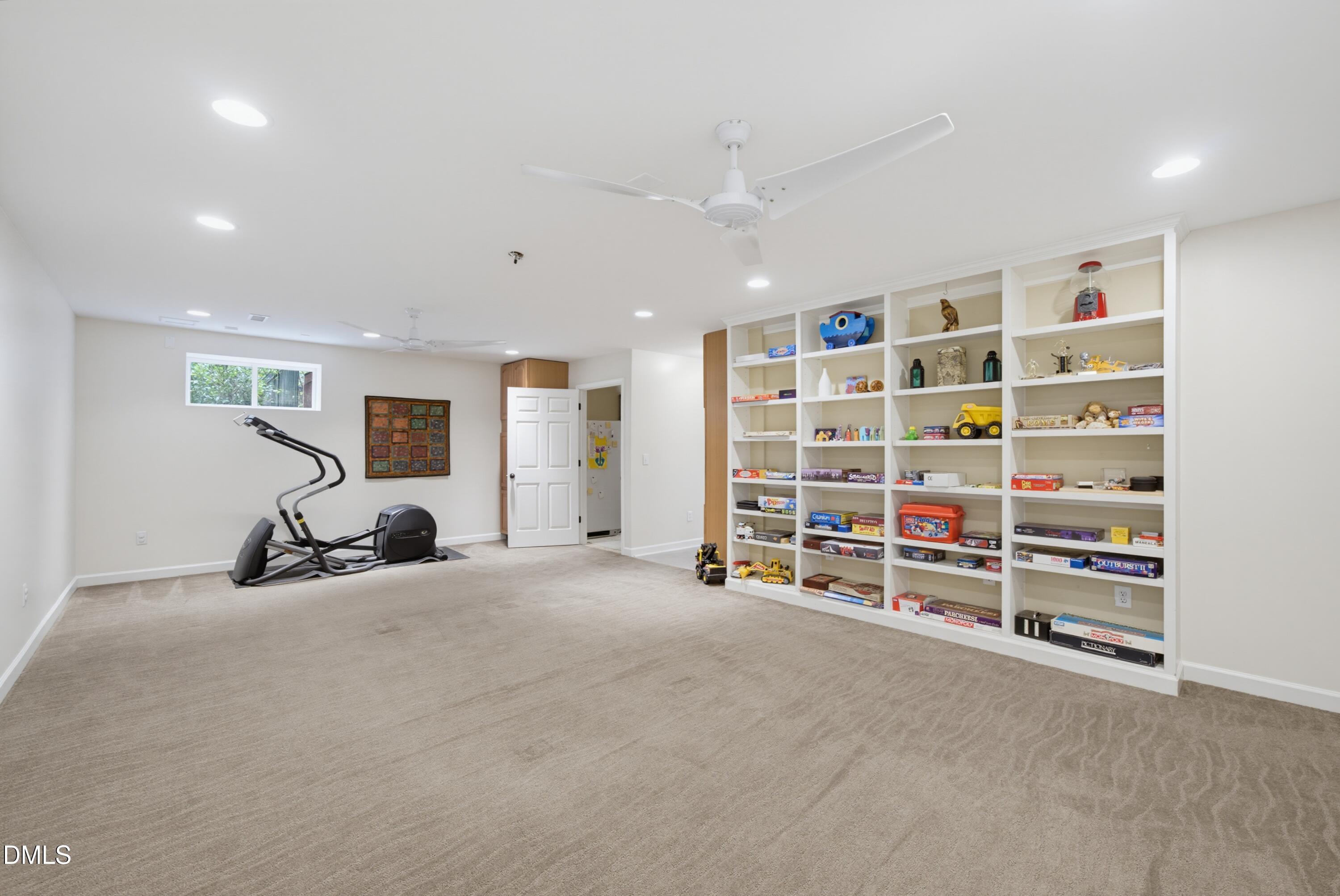 1105 Erins Way Lane Property Photo 34