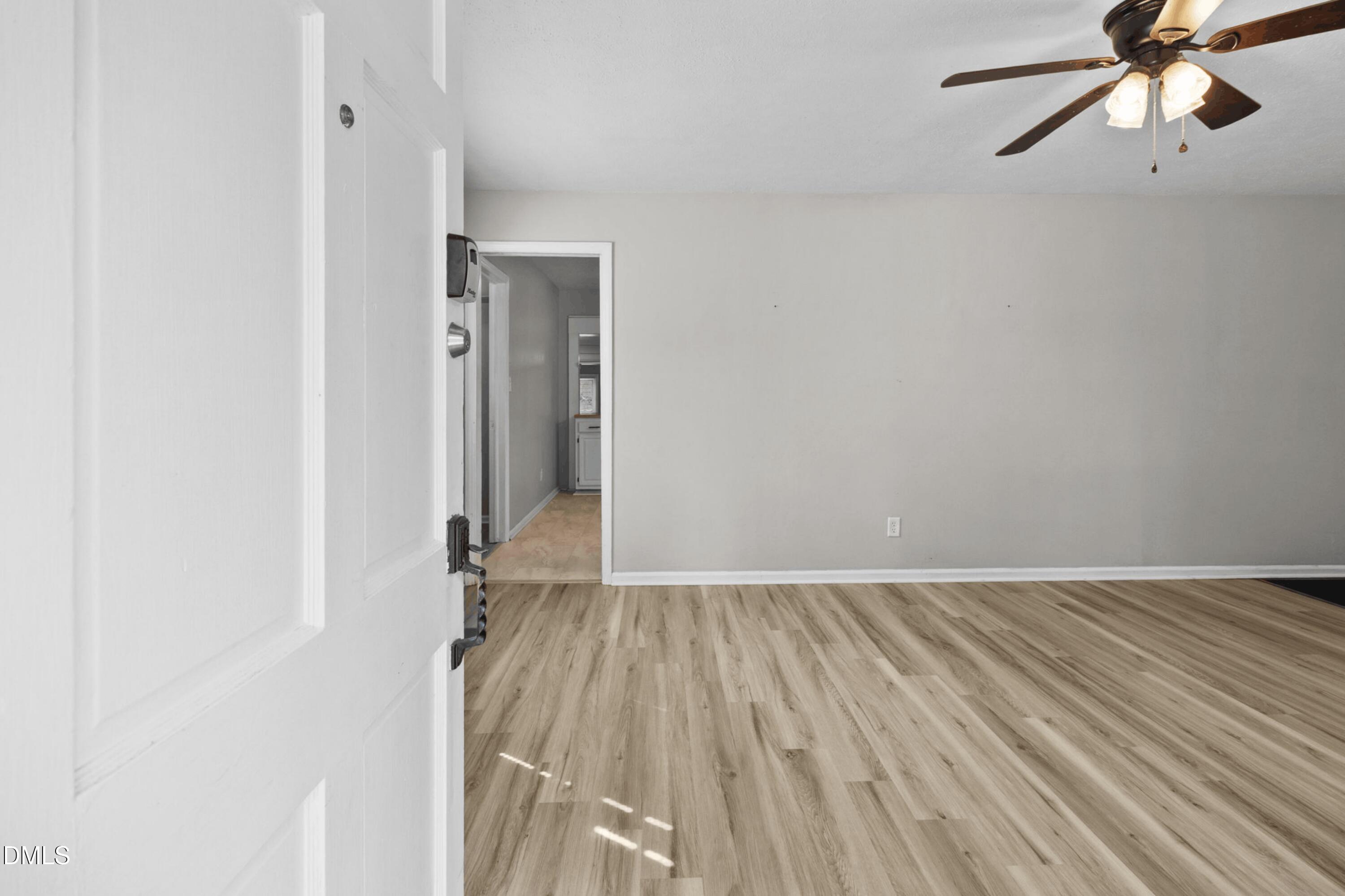 4917 Ashton Road Property Photo 1