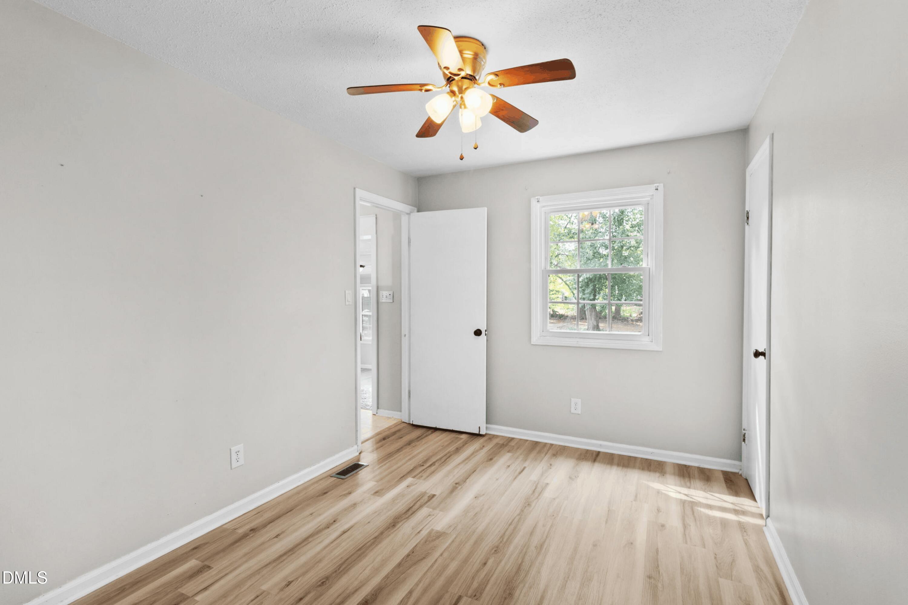 4917 Ashton Road Property Photo 15