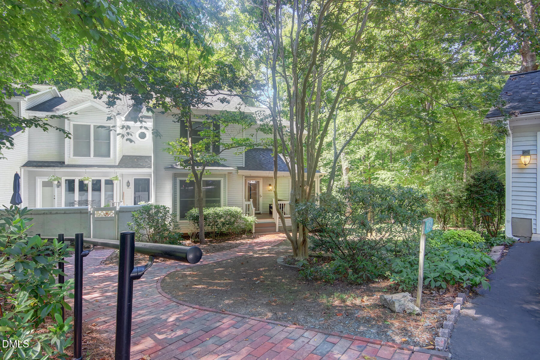 464 Beechmast Property Photo 2
