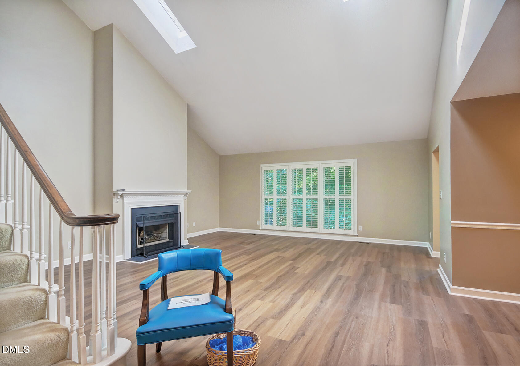 464 Beechmast Property Photo 11