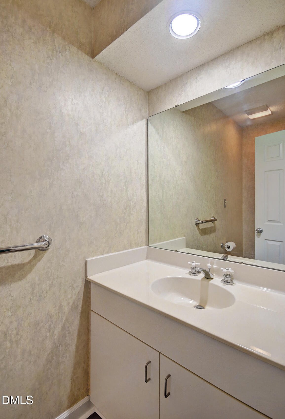 464 Beechmast Property Photo 26