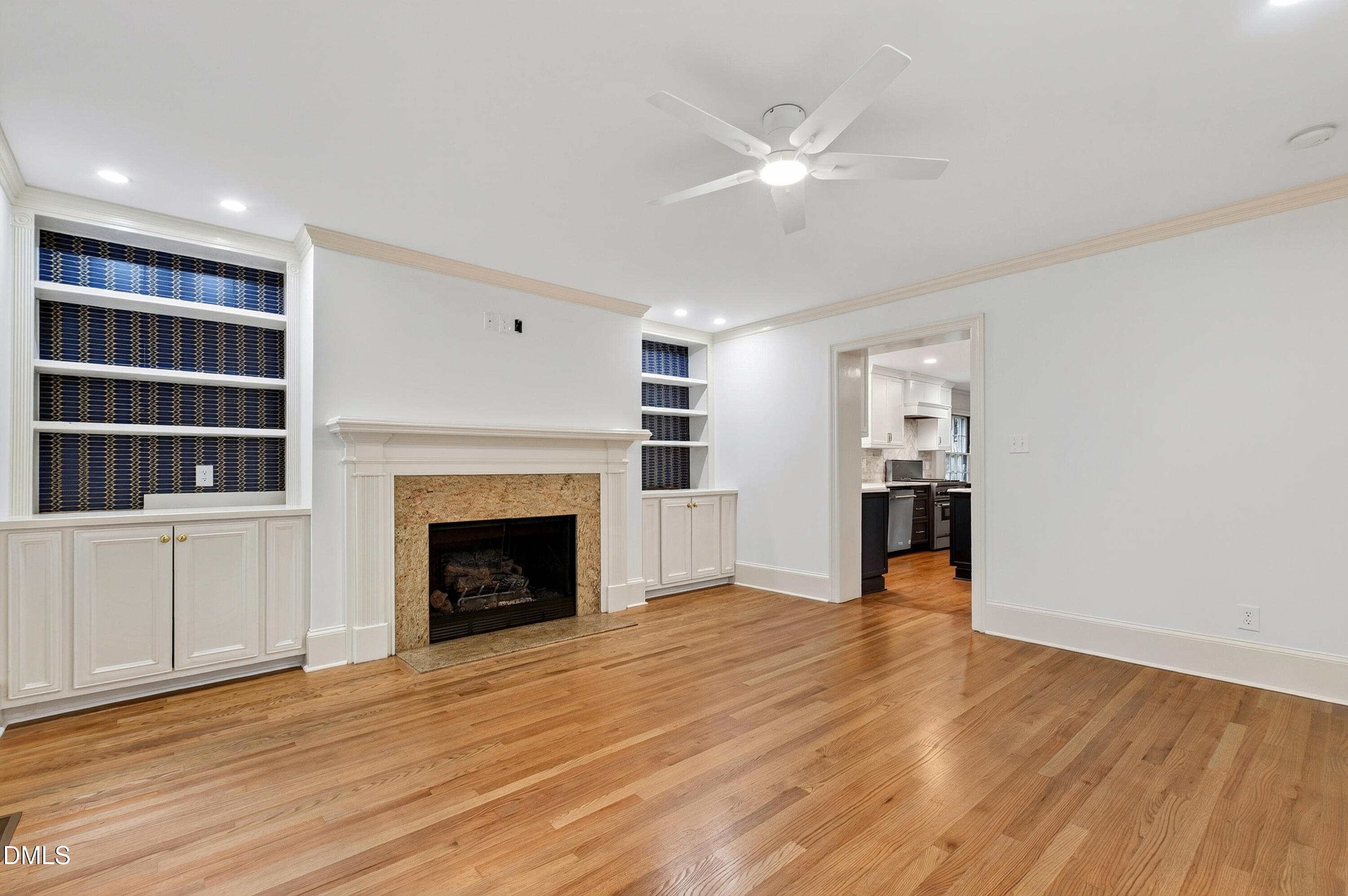 2709 Webb Street Property Photo 17