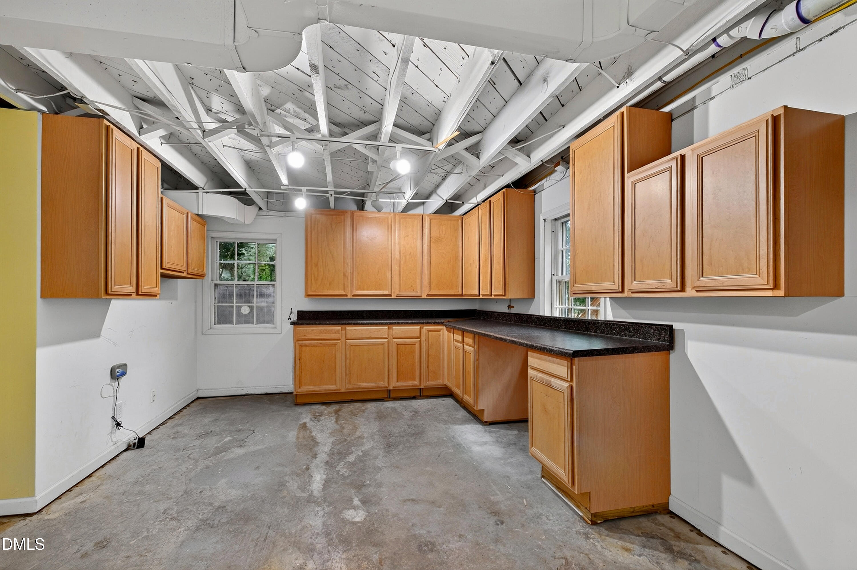 2709 Webb Street Property Photo 45