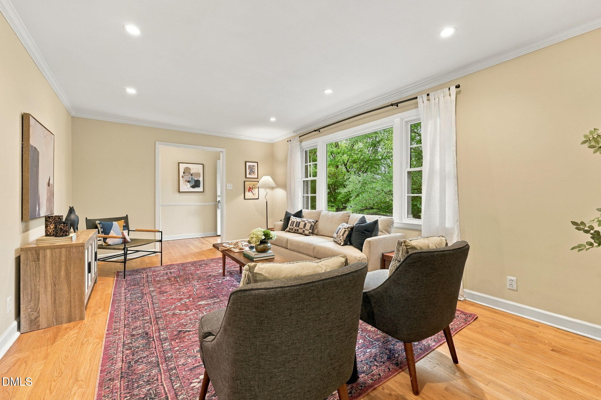 2705 Newquay Street Property Photo 2