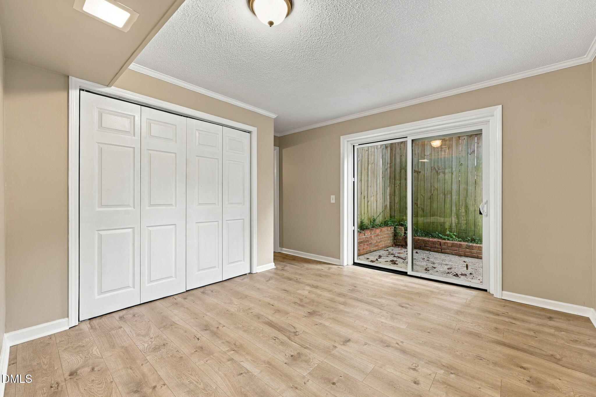 2705 Newquay Street Property Photo 22