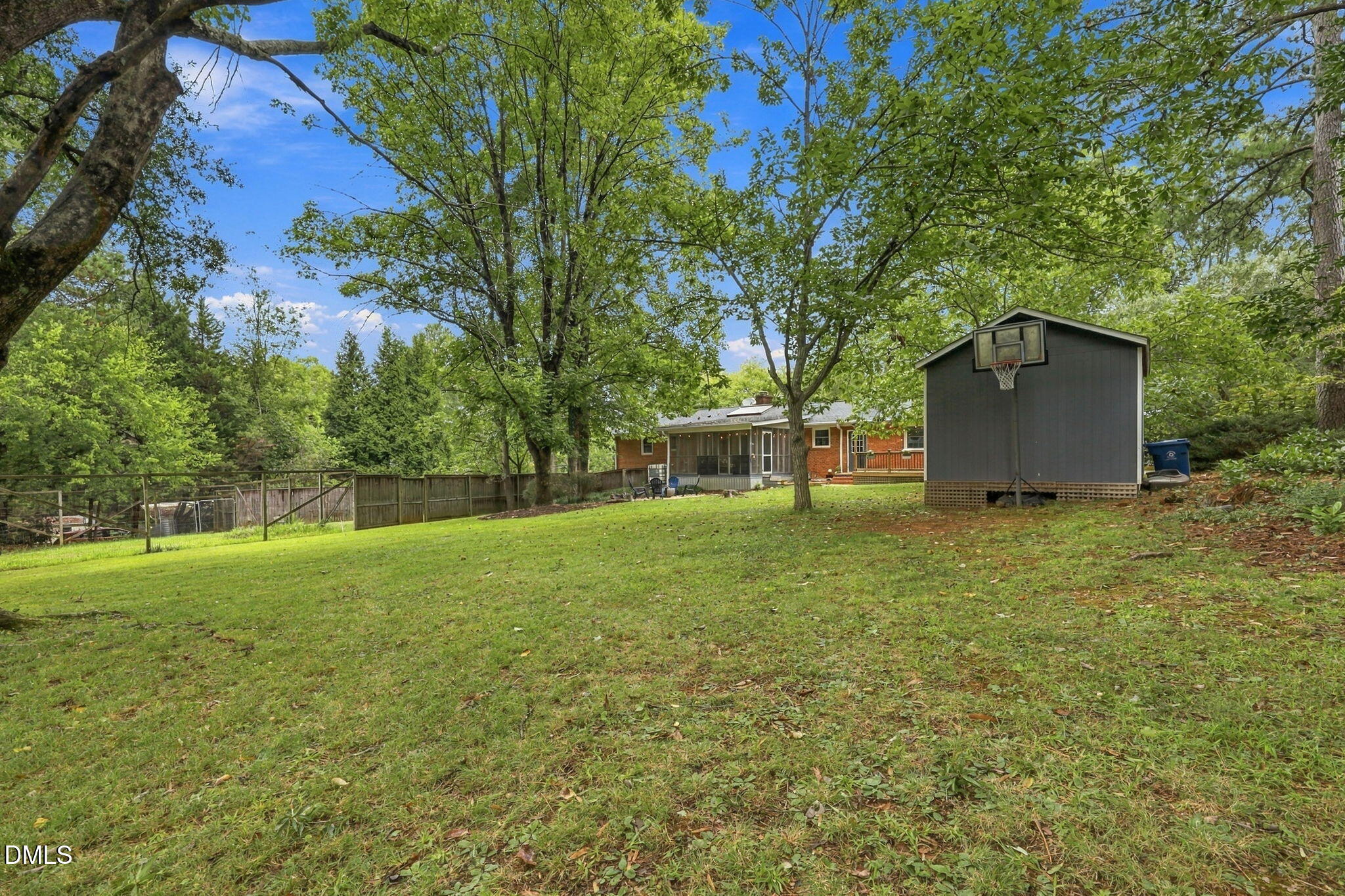 2705 Newquay Street Property Photo 29