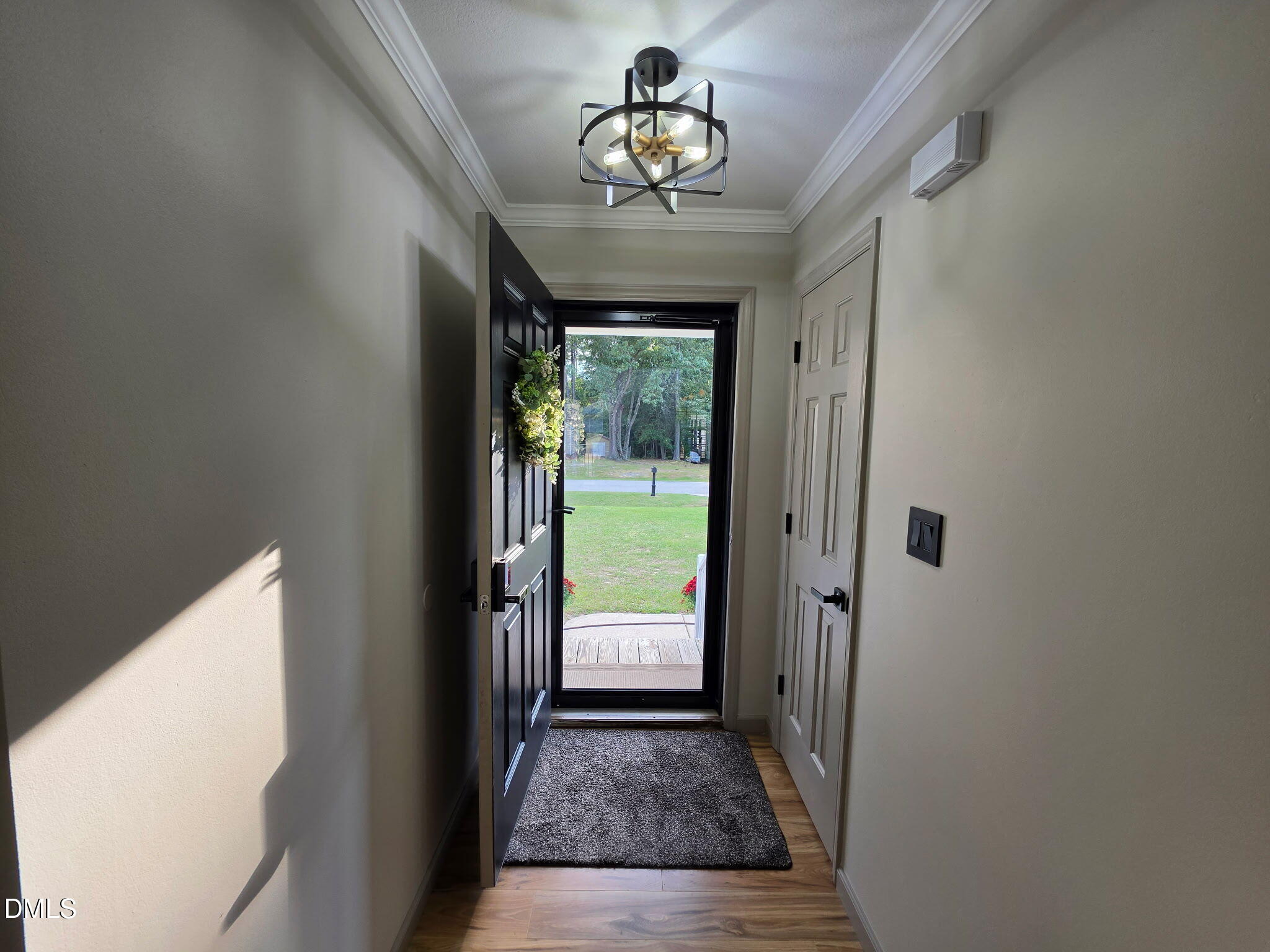 62 Chickadee Court Property Photo 7