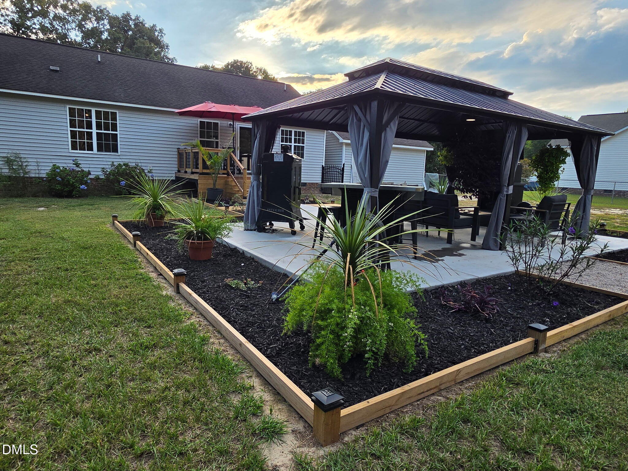 62 Chickadee Court Property Photo 26