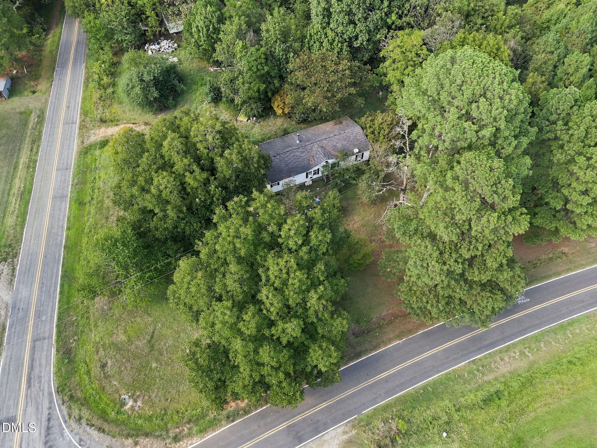 561 Schloss Road Property Photo 6