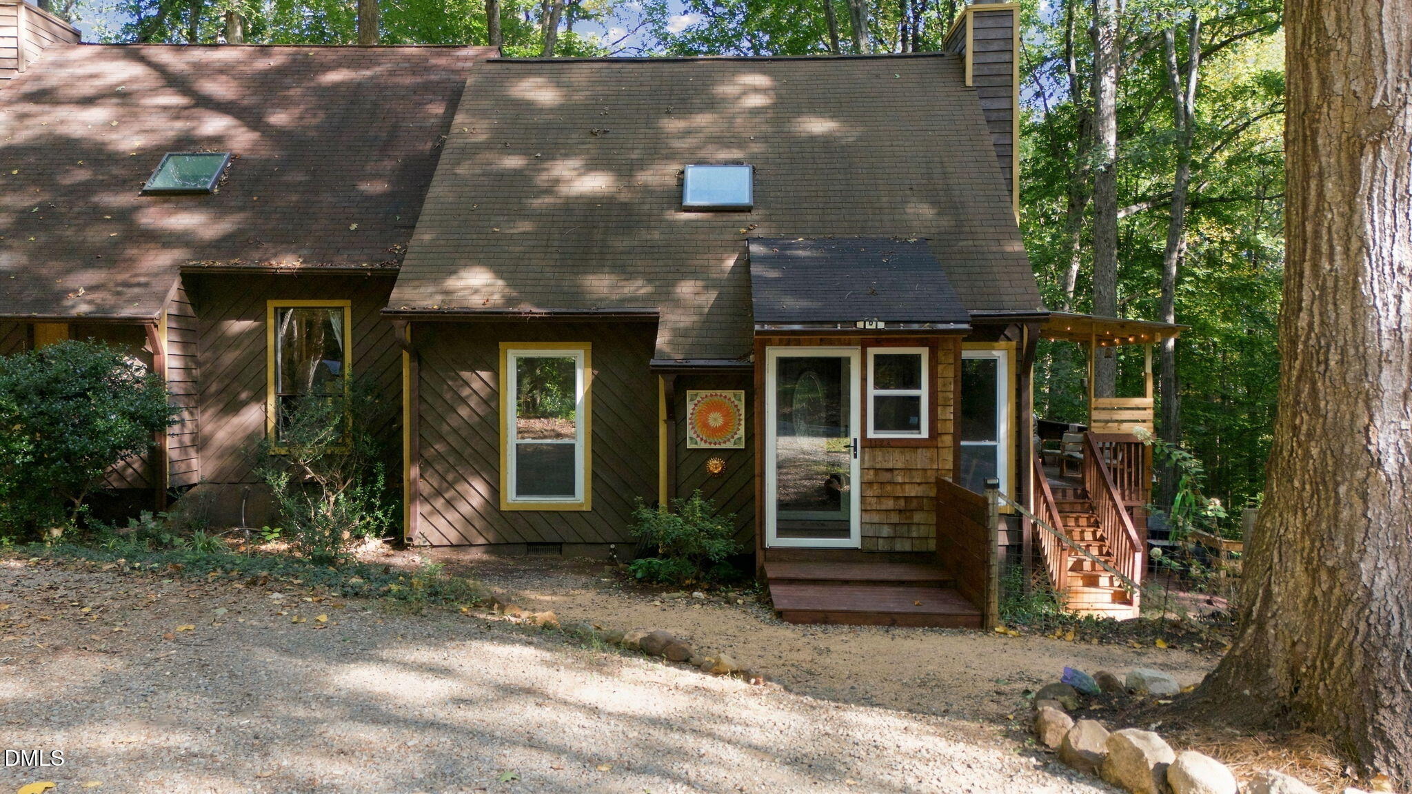 112 Poplar Street Property Photo 1