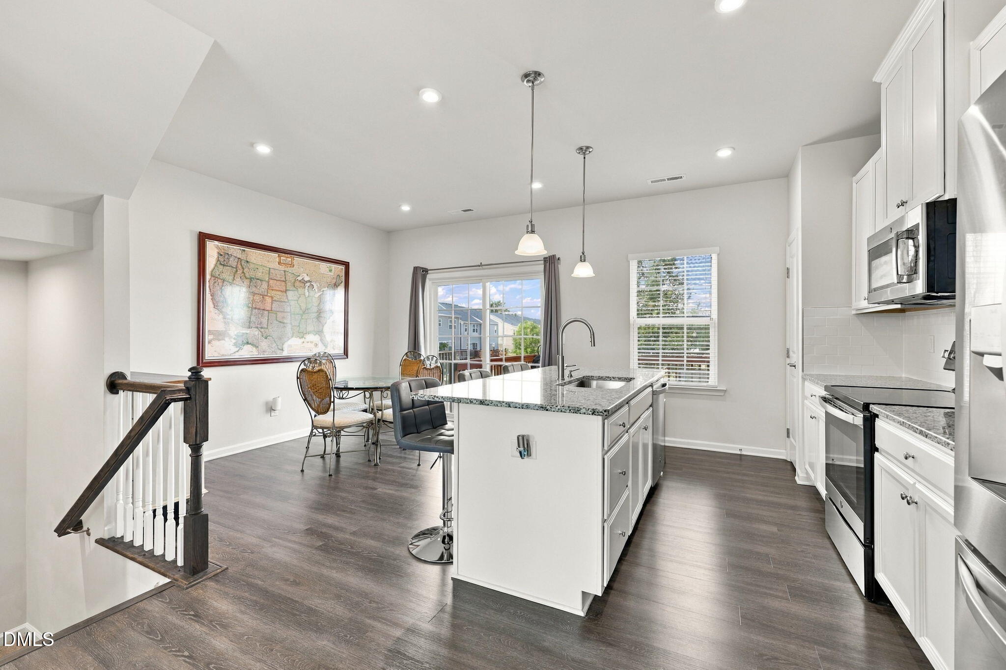 504 Autumn Cure Court Property Photo 1