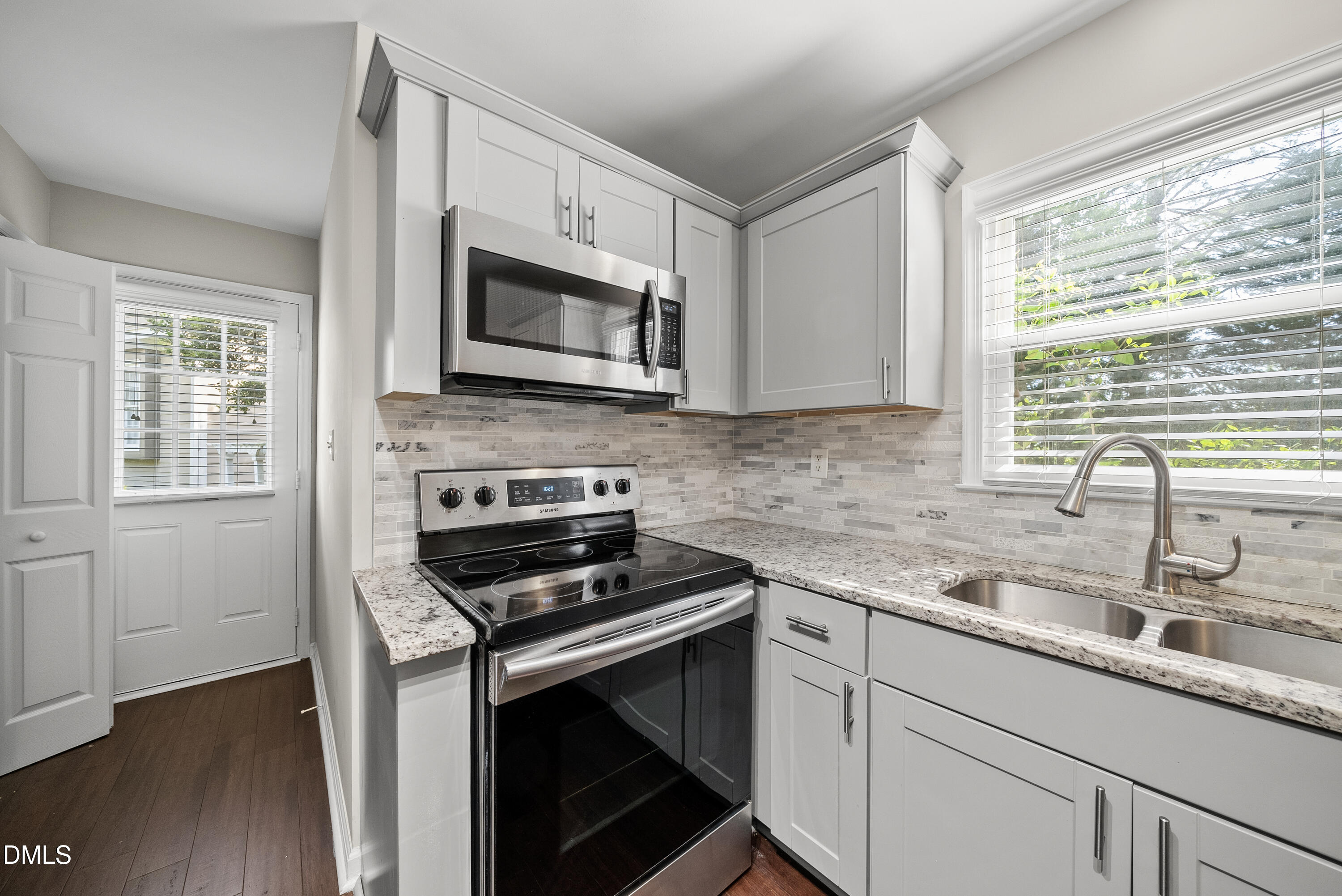 8324 Bellingham Circle Property Photo 12