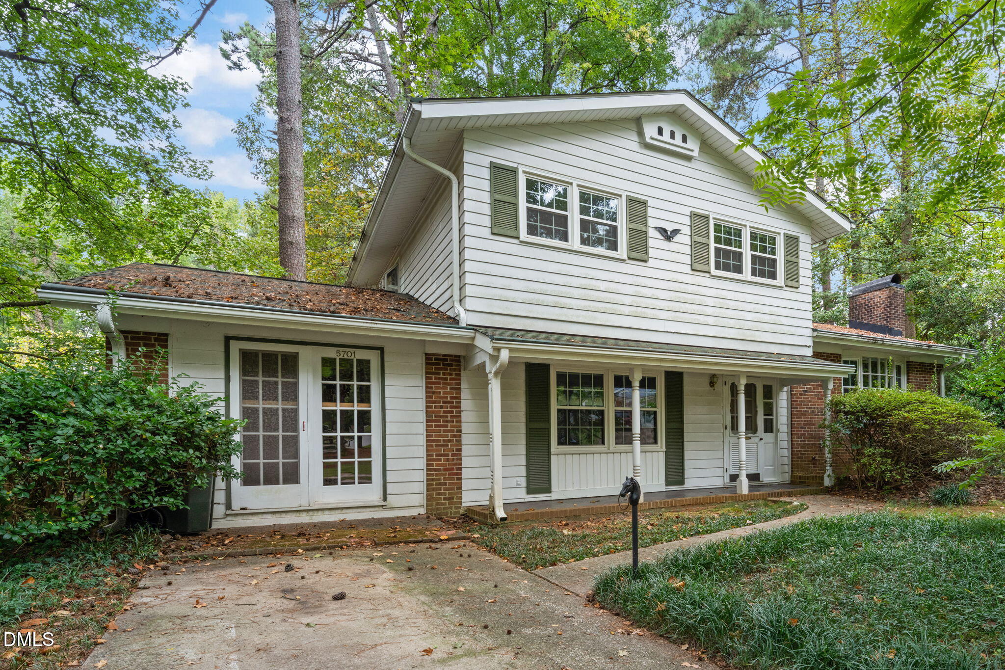 5701 Hayloft Circle Property Photo 1