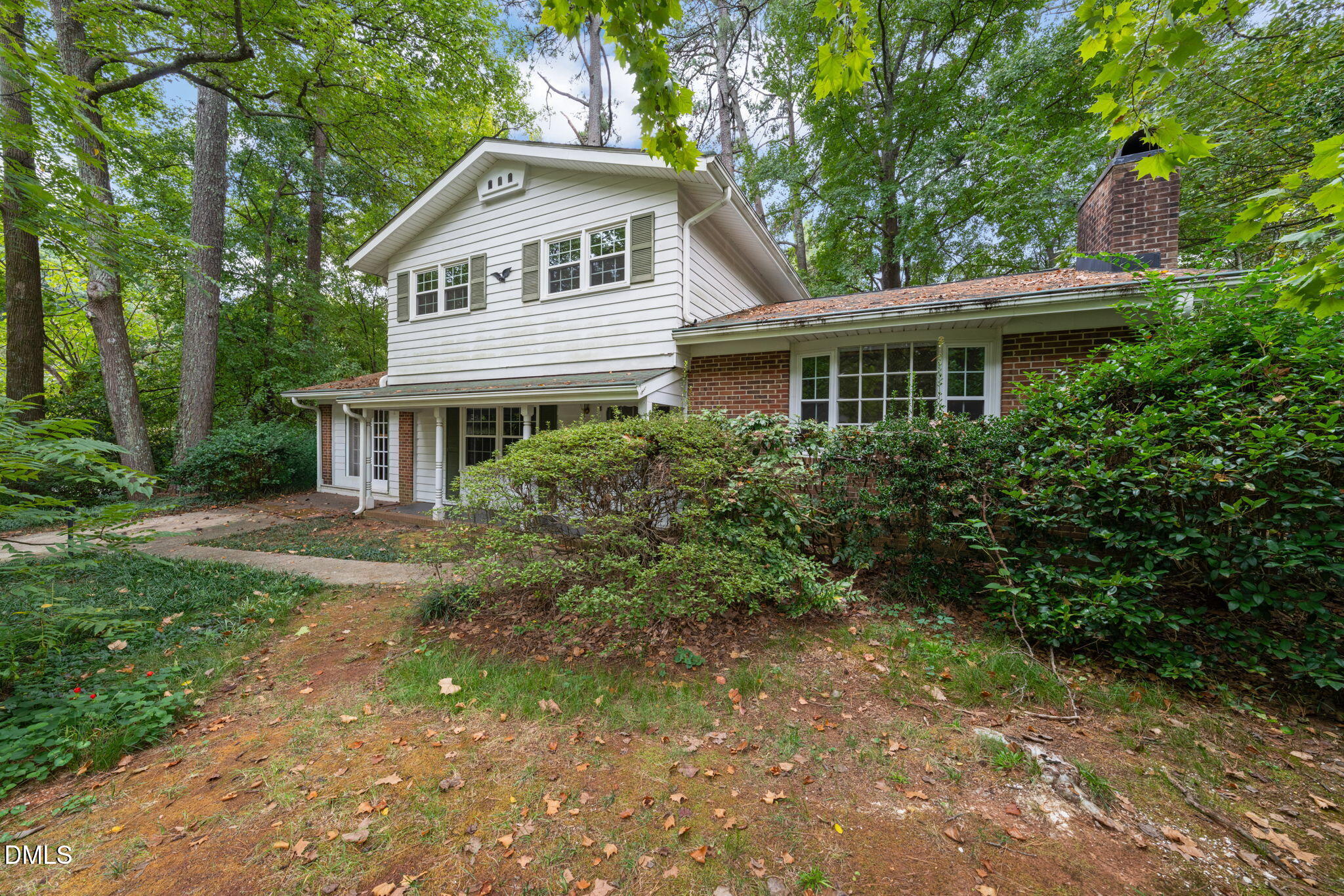 5701 Hayloft Circle Property Photo 3