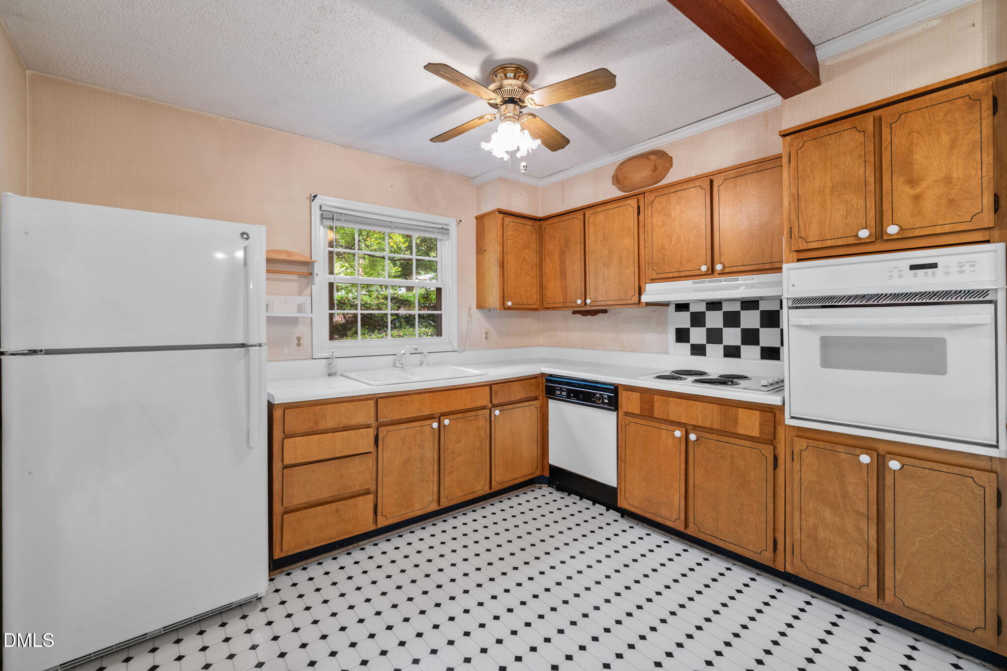 5701 Hayloft Circle Property Photo 11