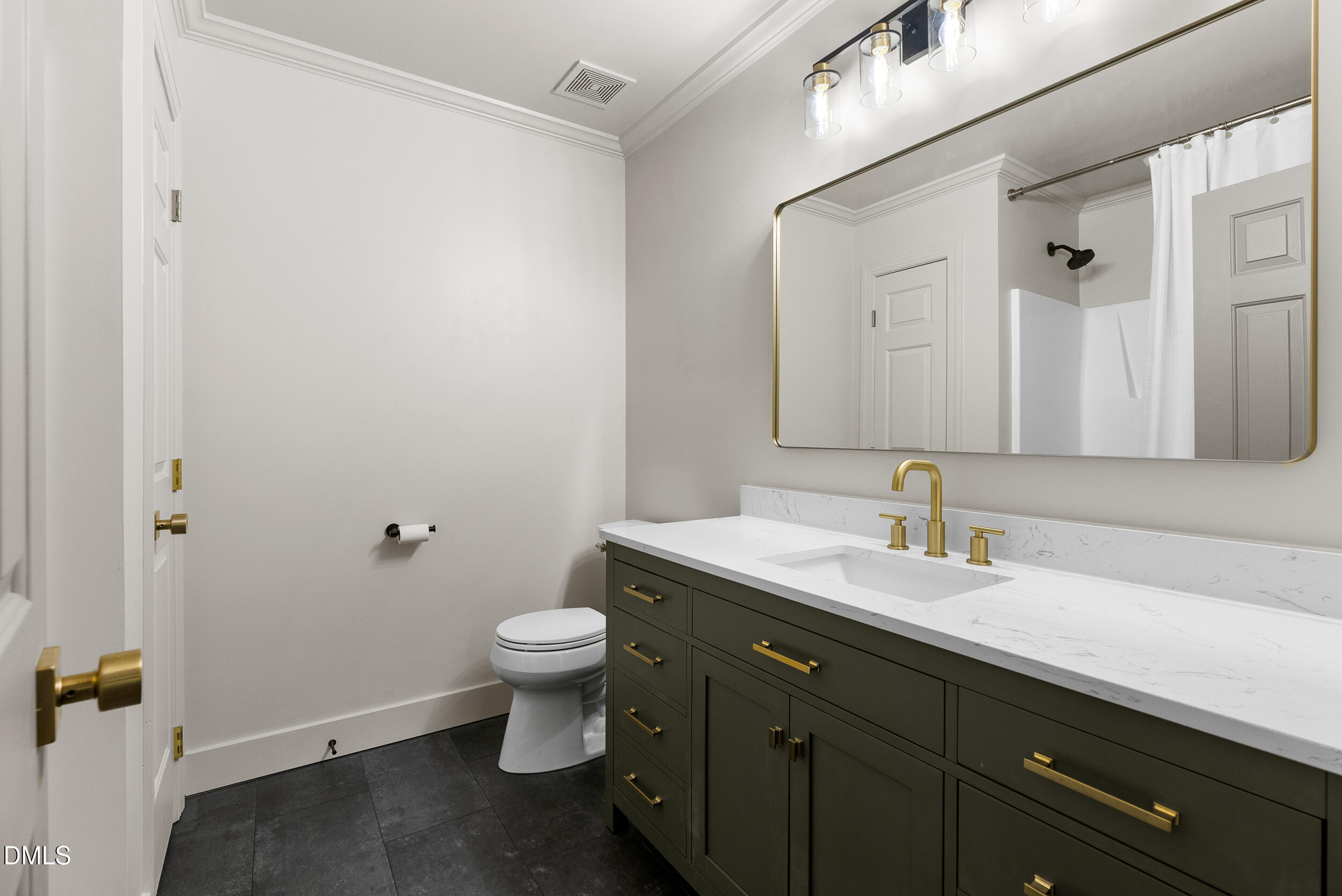 8707 Leeds Forest Lane Property Photo 18