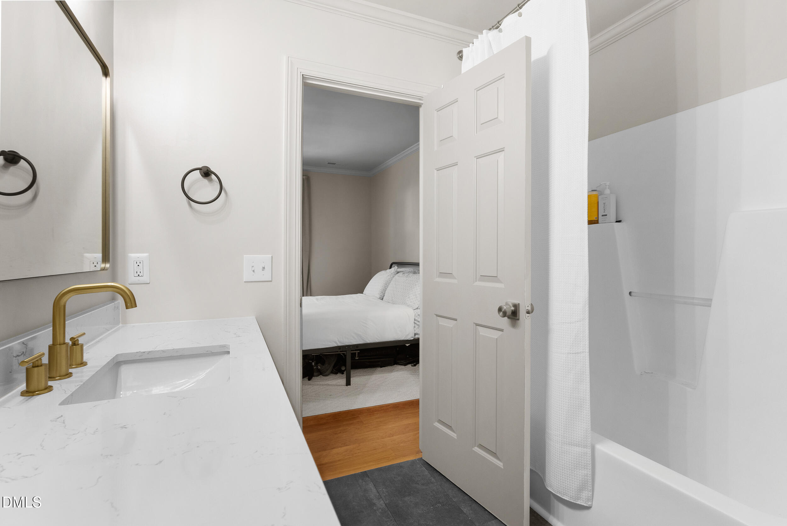 8707 Leeds Forest Lane Property Photo 19