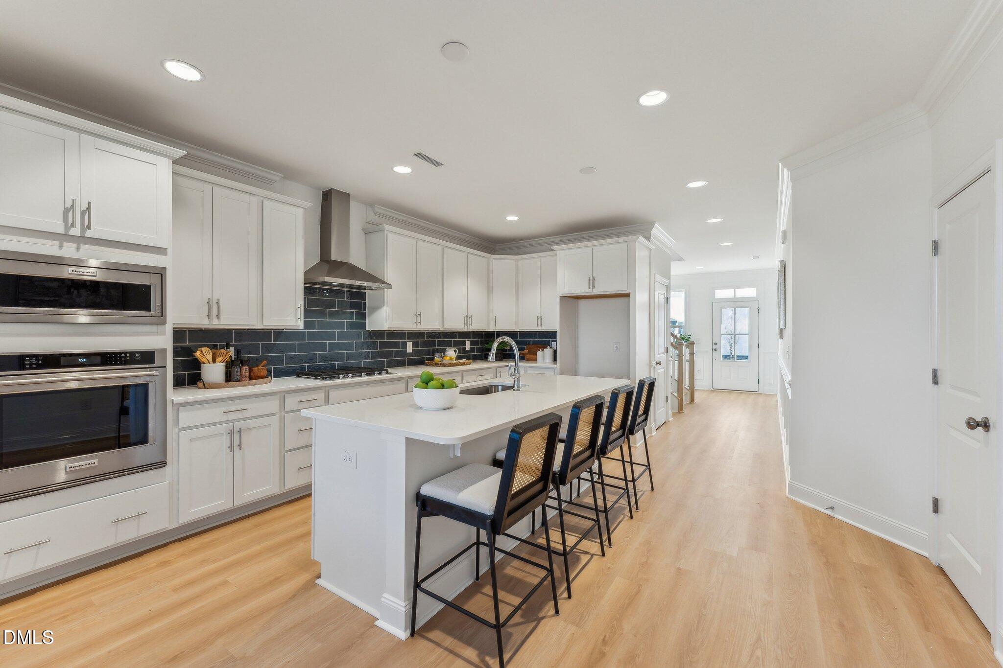 265 Night Lantern Lane Property Photo 4
