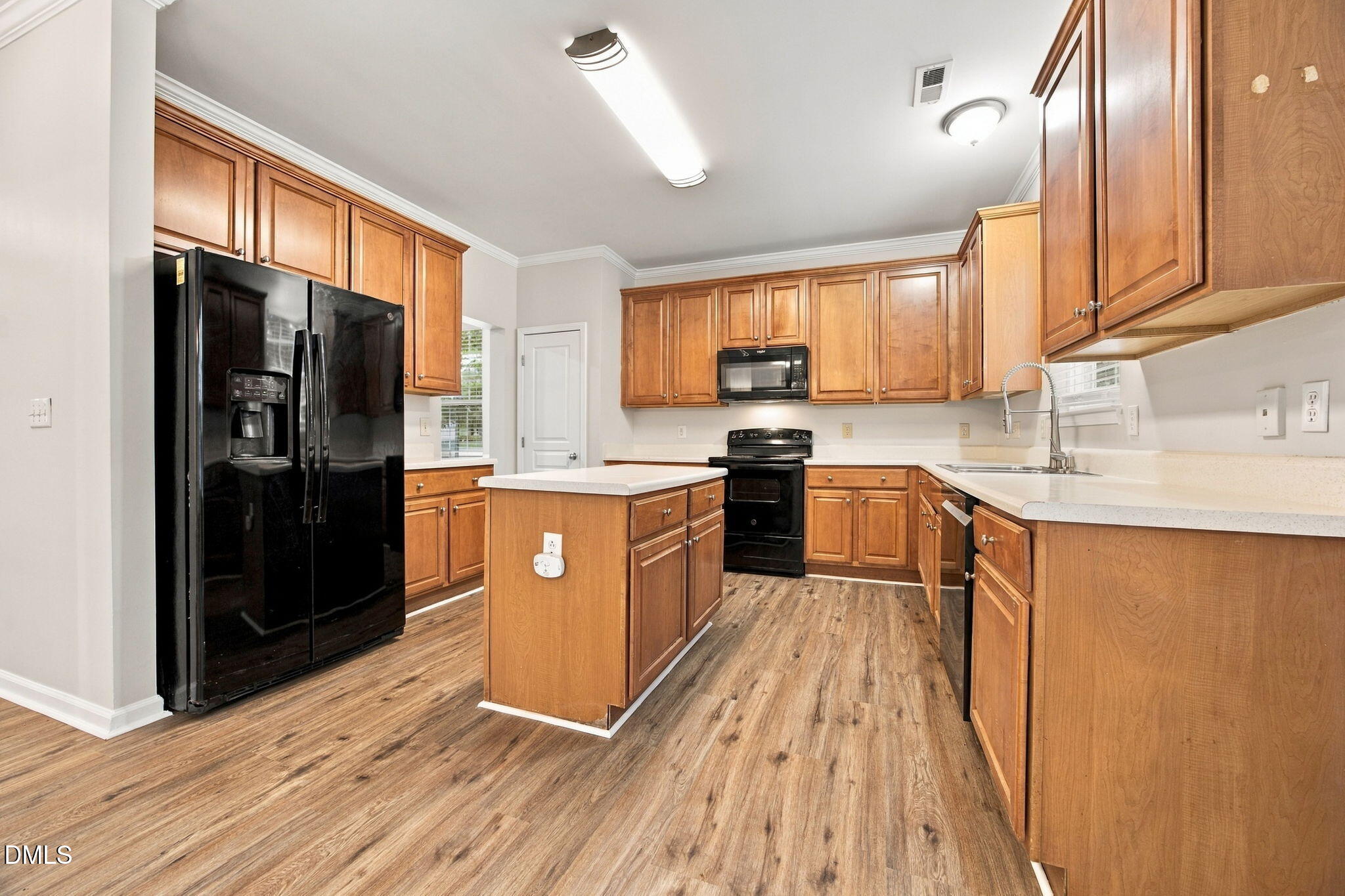 1 Dawson Court Property Photo 8