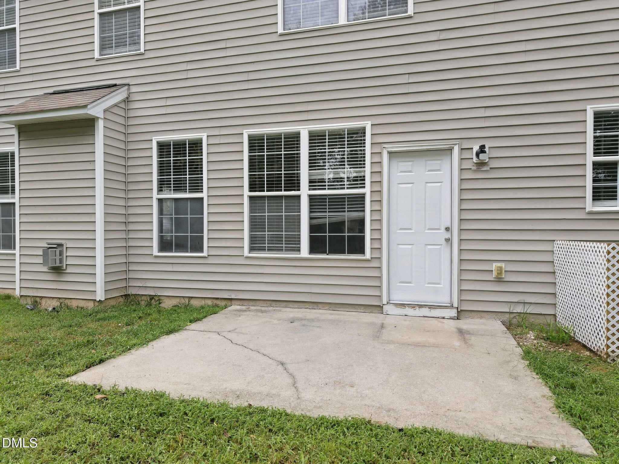 1 Dawson Court Property Photo 32