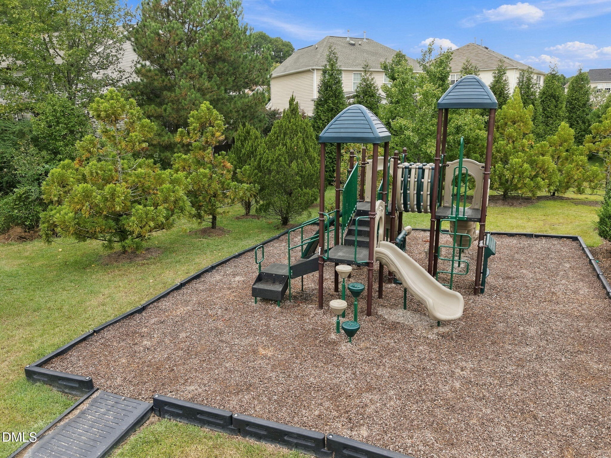 1 Dawson Court Property Photo 37