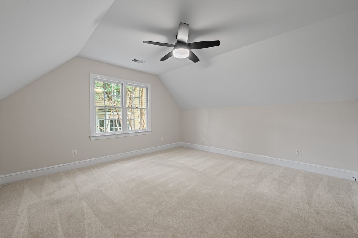 2221 Brisbayne Circle Property Photo 15