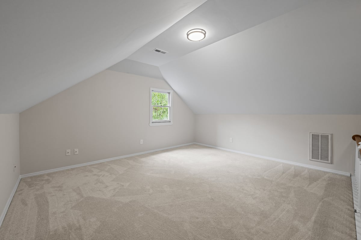 2221 Brisbayne Circle Property Photo 18
