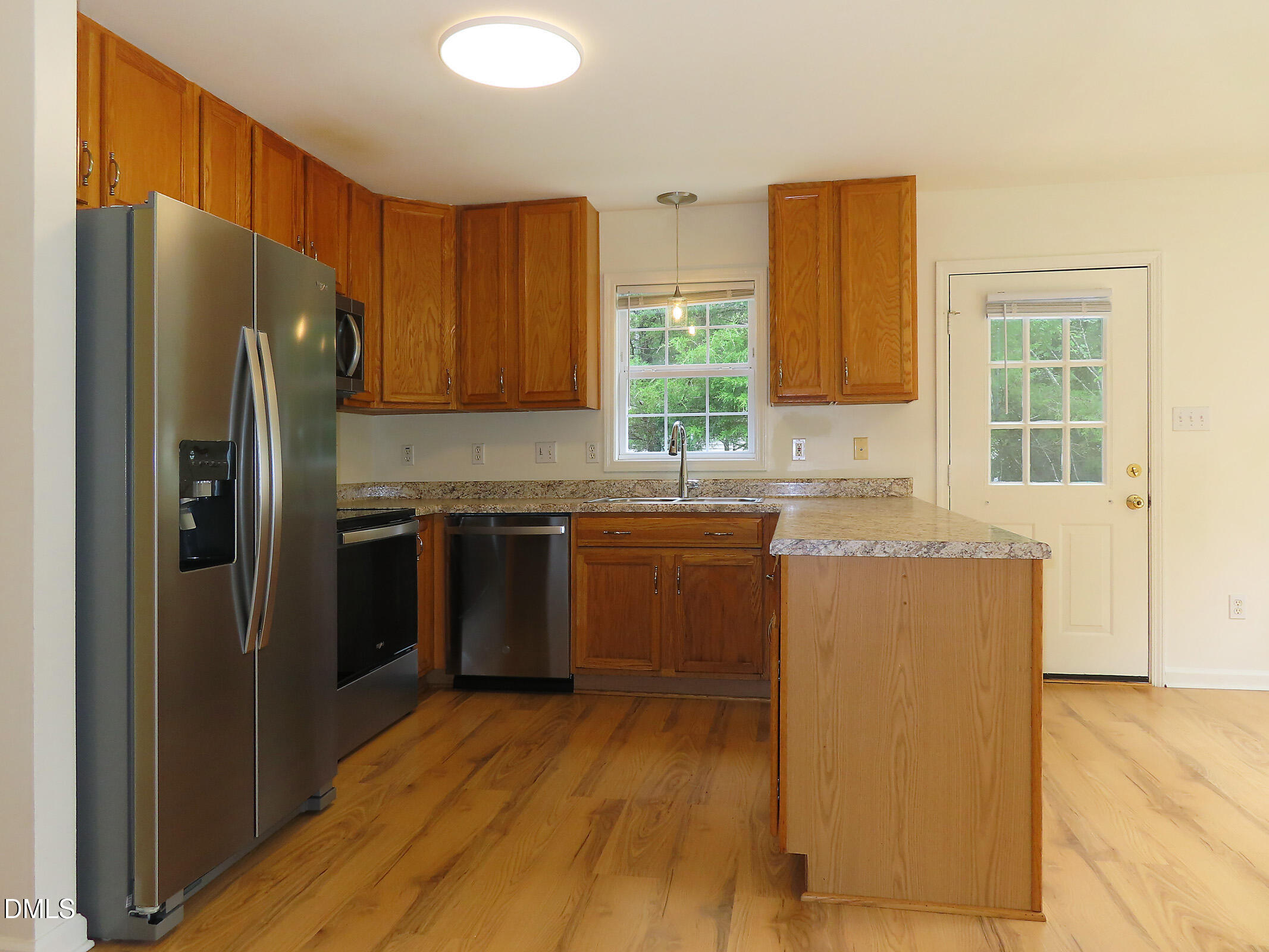 310 Davie Road Property Photo 7