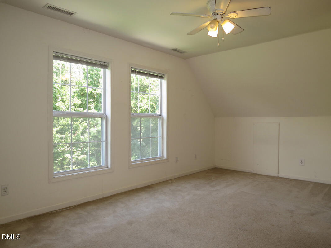 310 Davie Road Property Photo 12