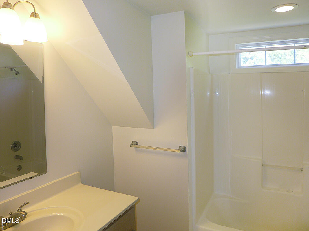 310 Davie Road Property Photo 14