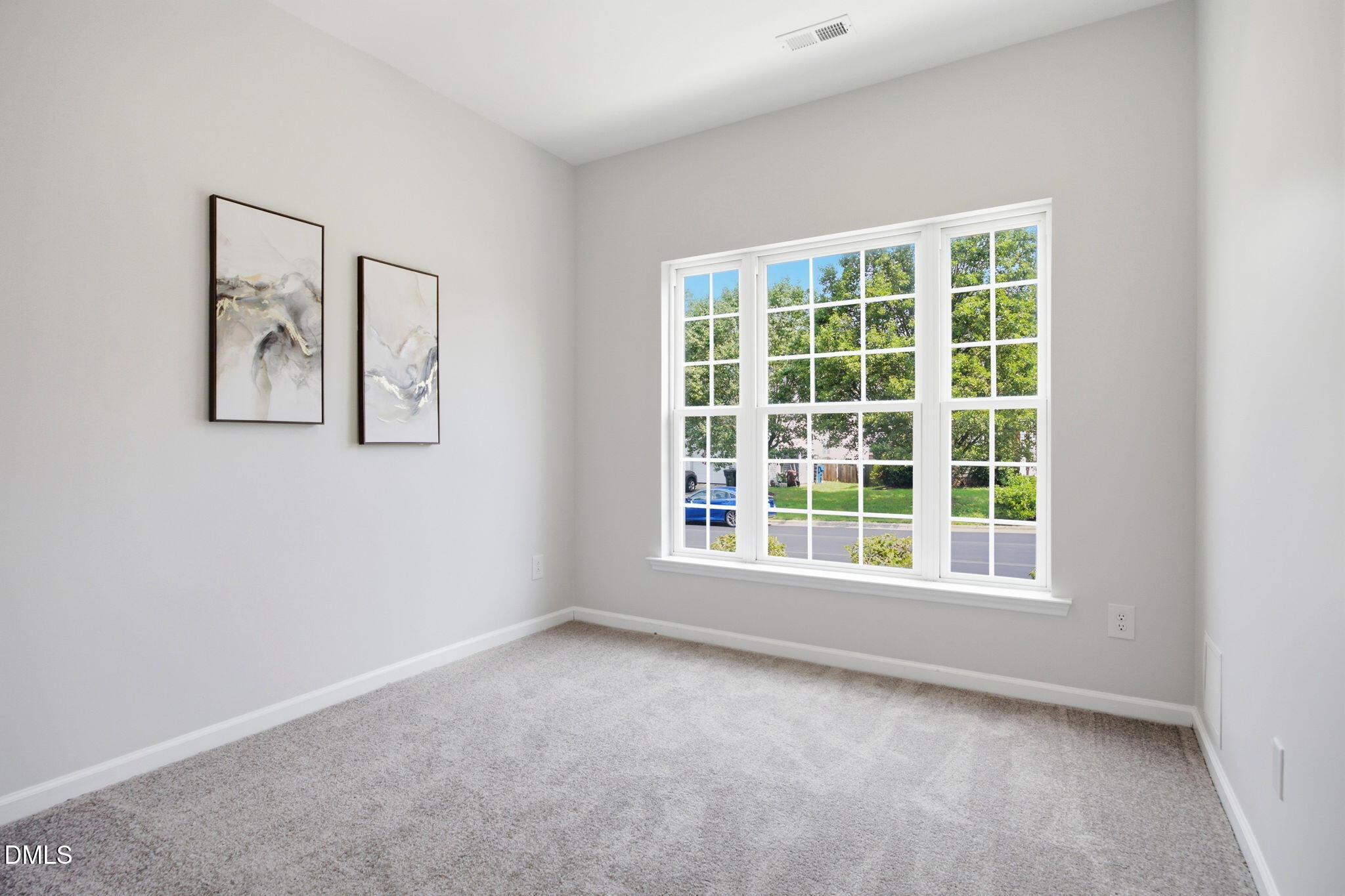 6011 Solitude Way Property Photo 11