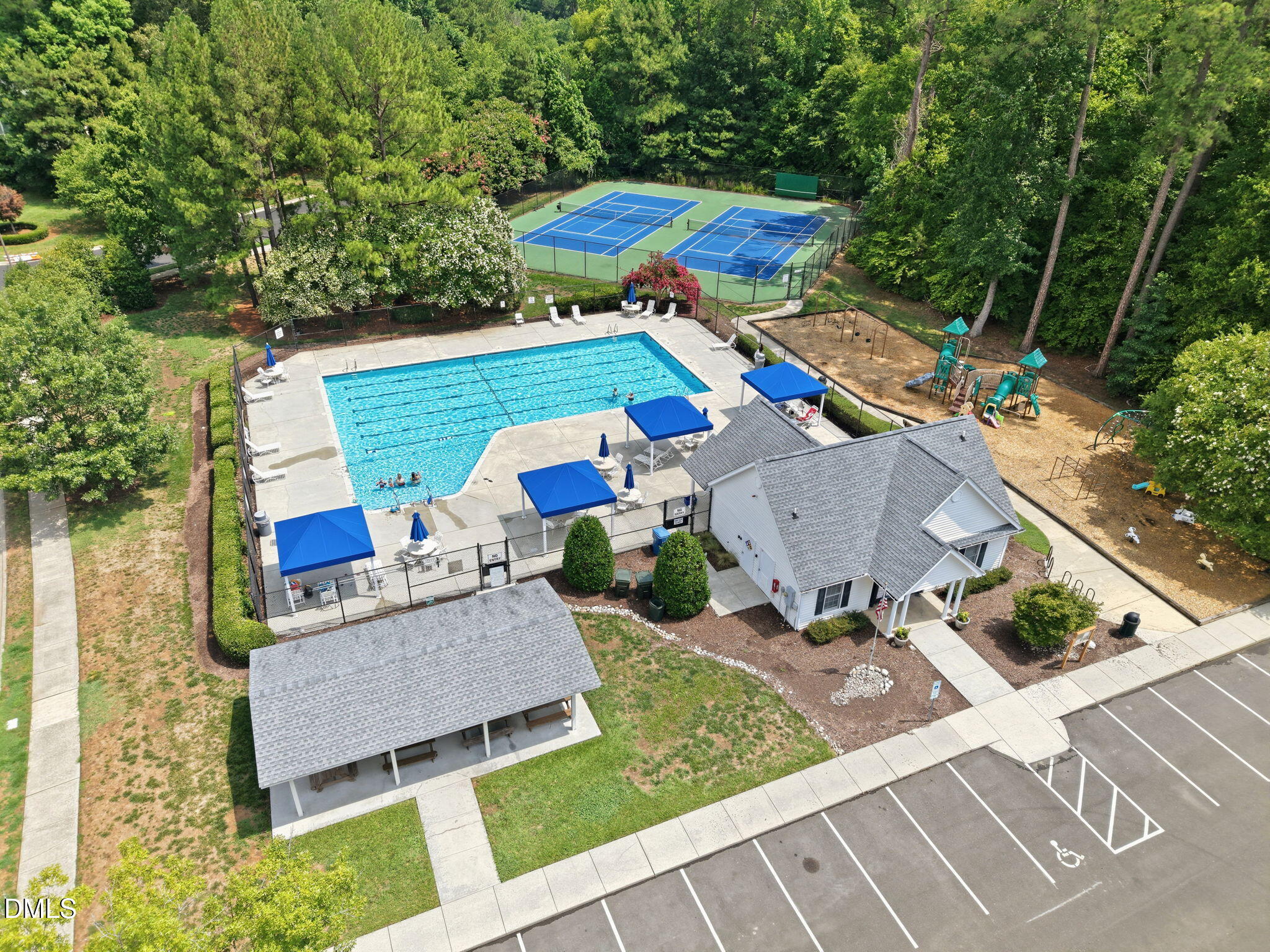 6011 Solitude Way Property Photo 19