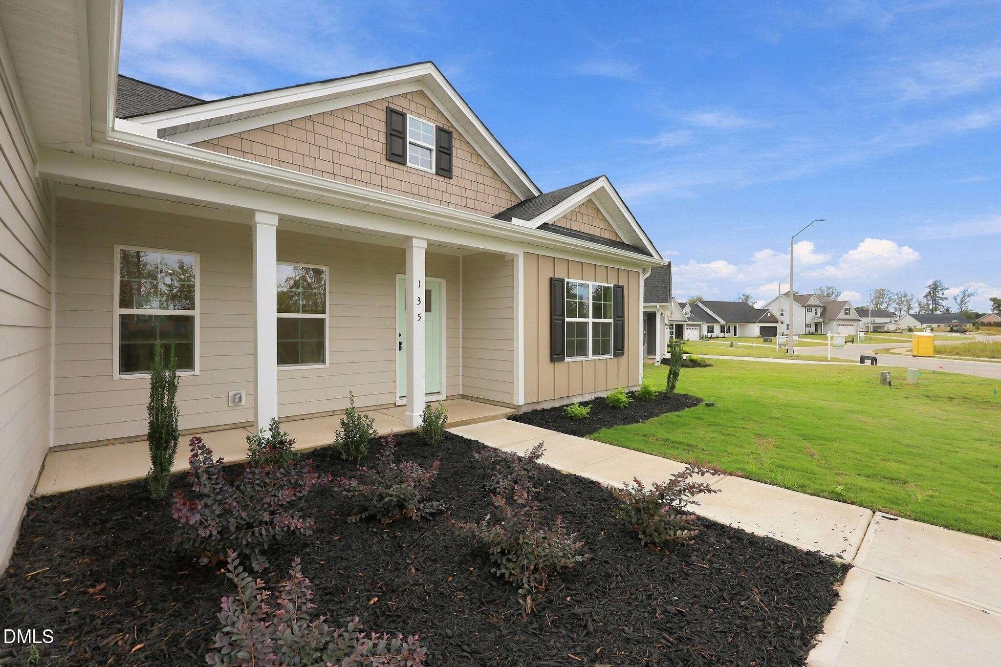135 Grinnell Loop Property Photo 7