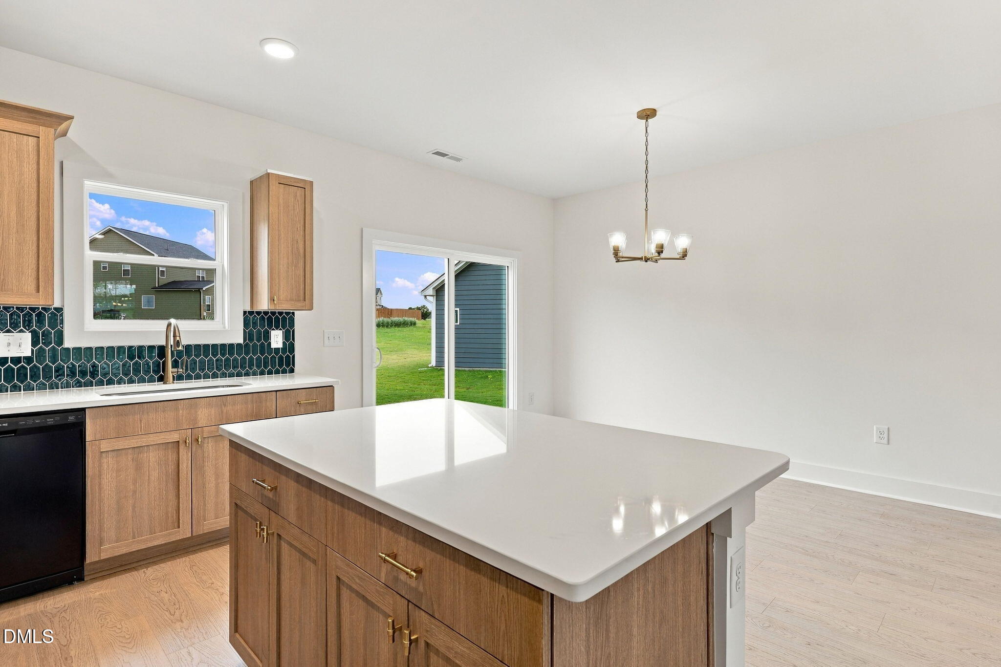 135 Grinnell Loop Property Photo 15