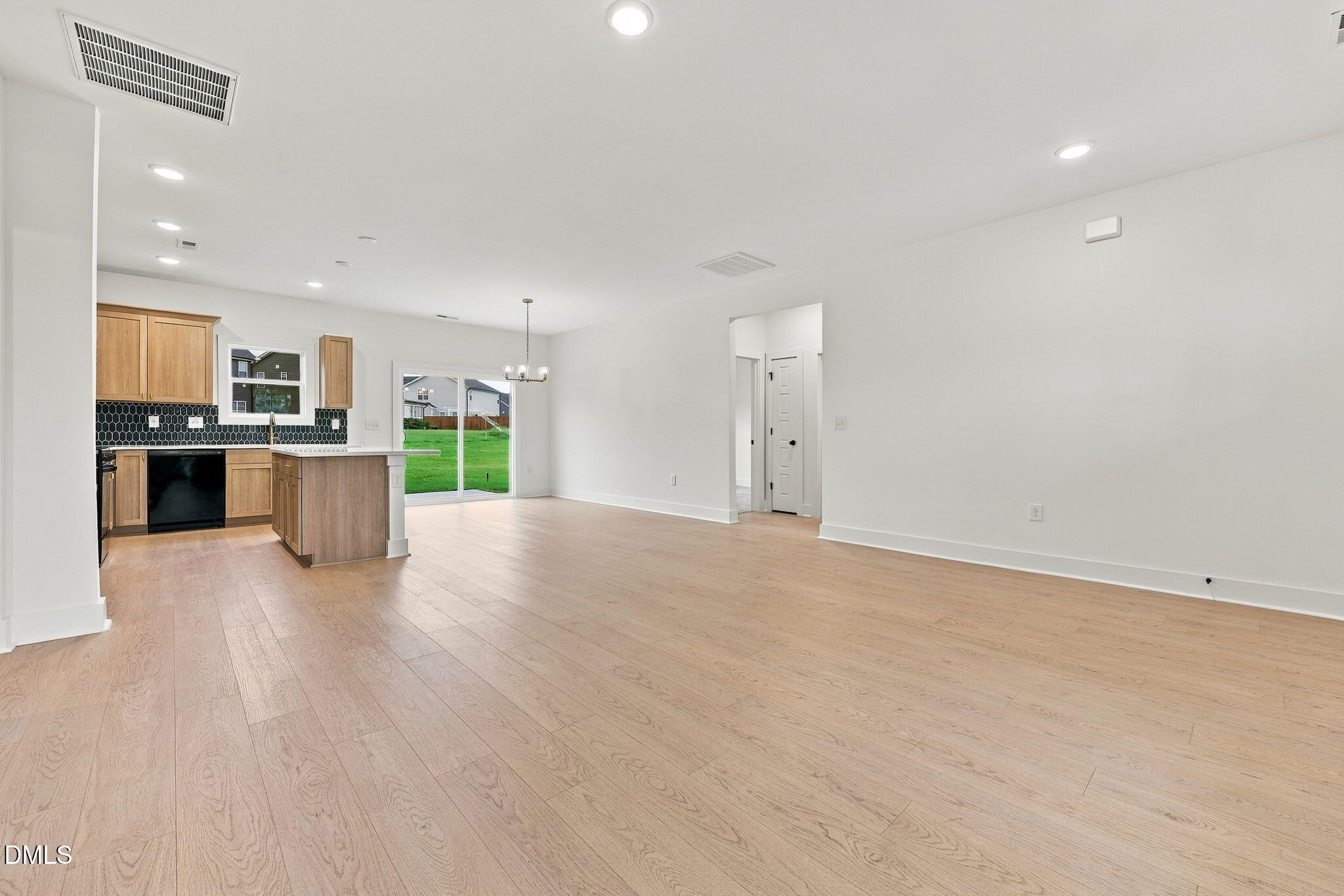 135 Grinnell Loop Property Photo 19