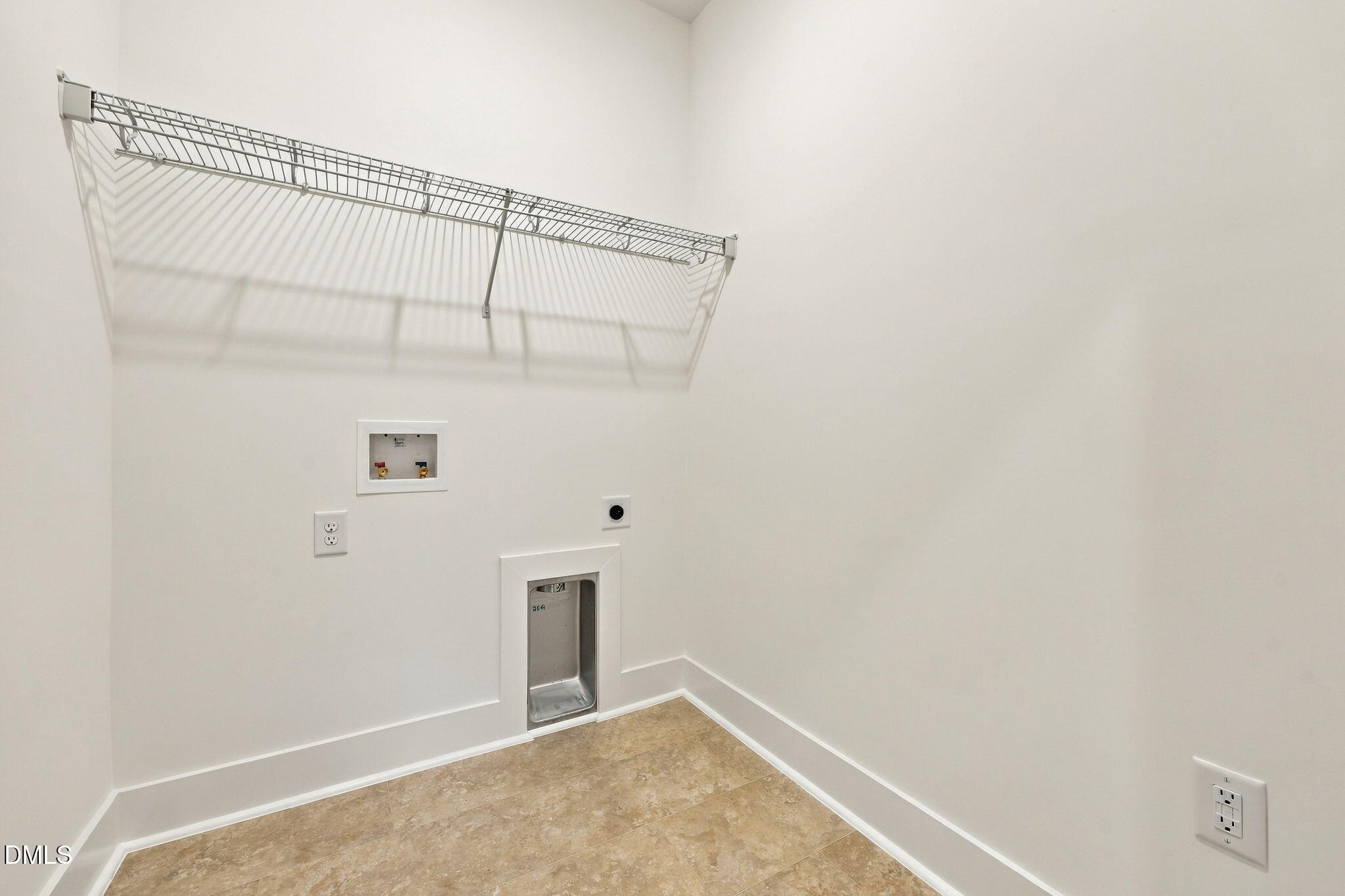 135 Grinnell Loop Property Photo 41
