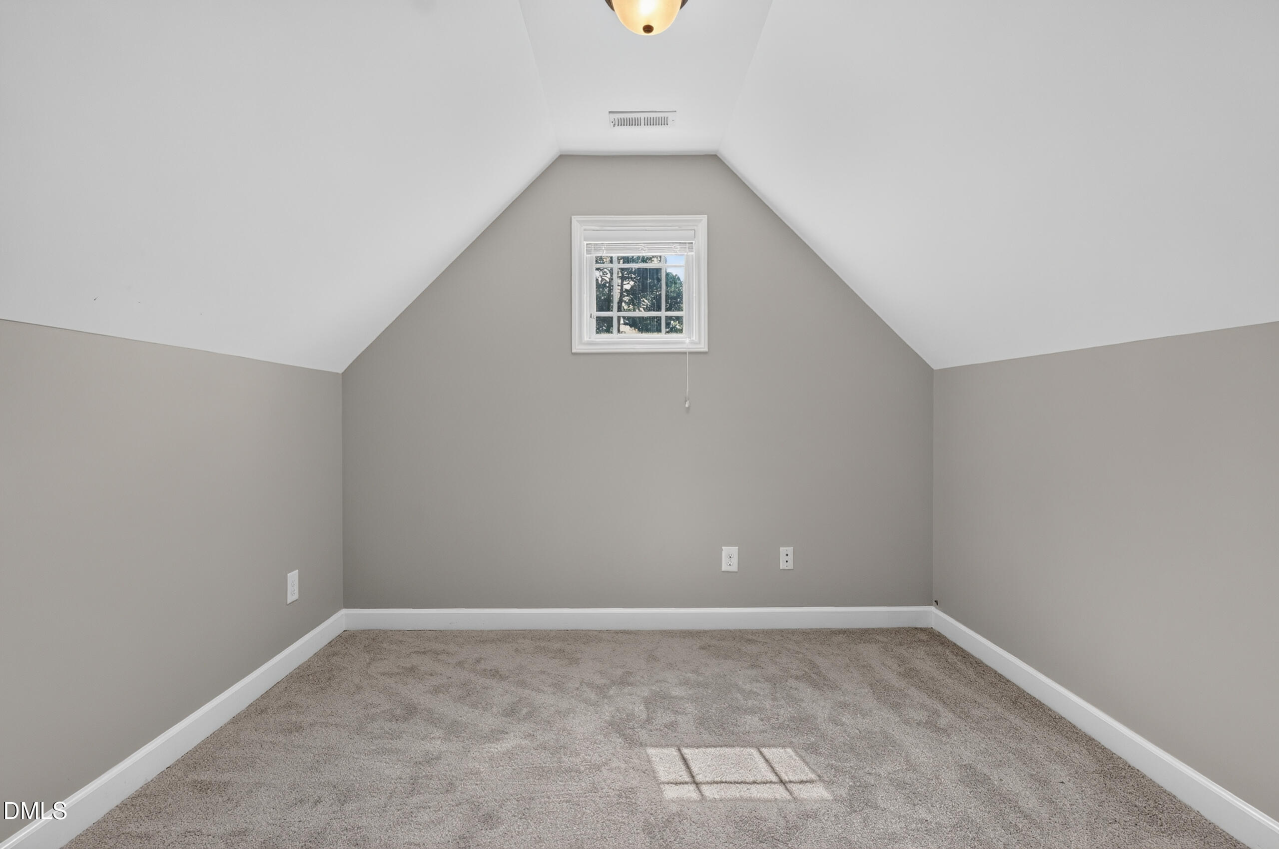 91 Green Links Drive Property Photo 44