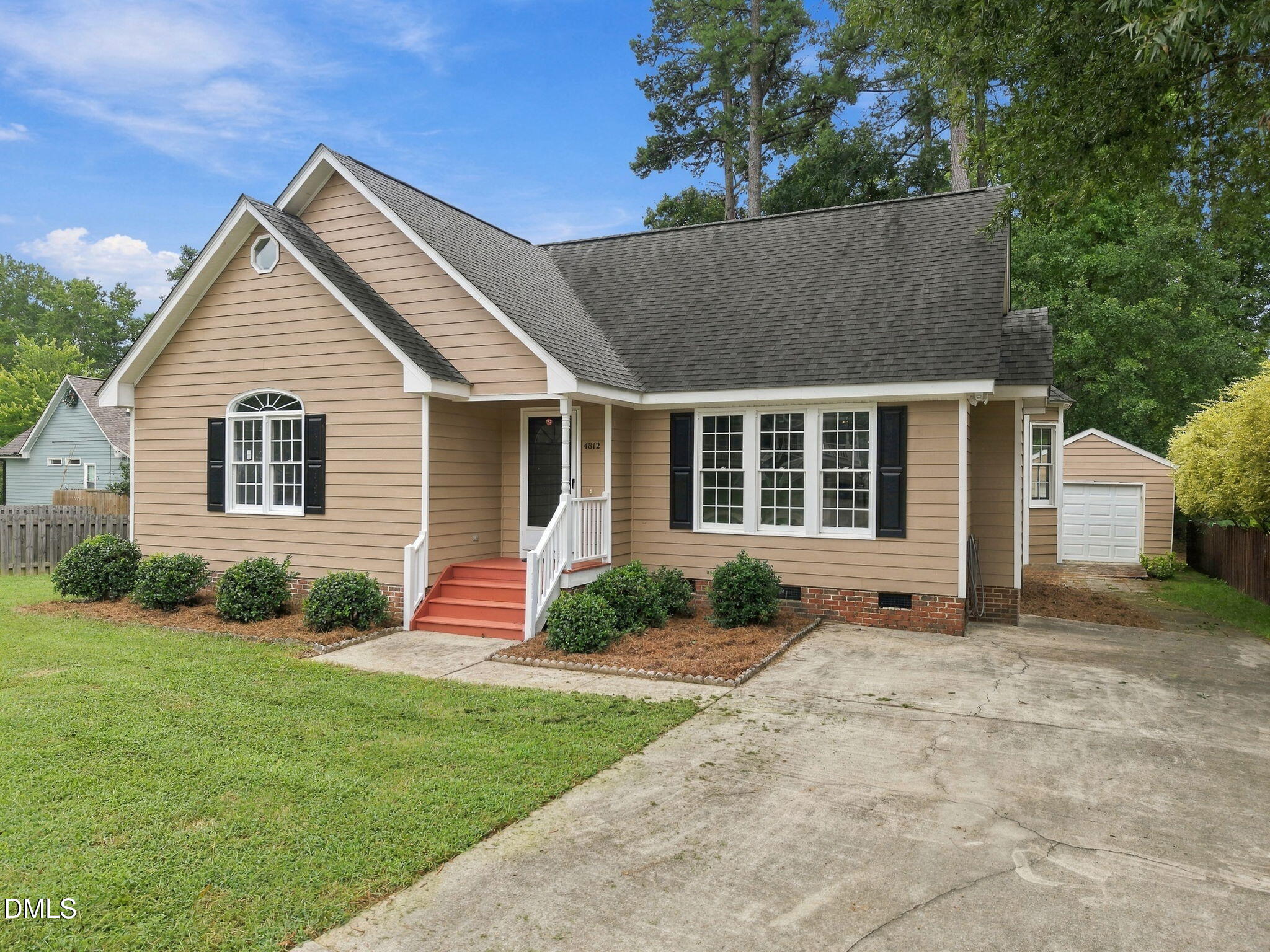 4812 Mimetree Court Property Photo 2