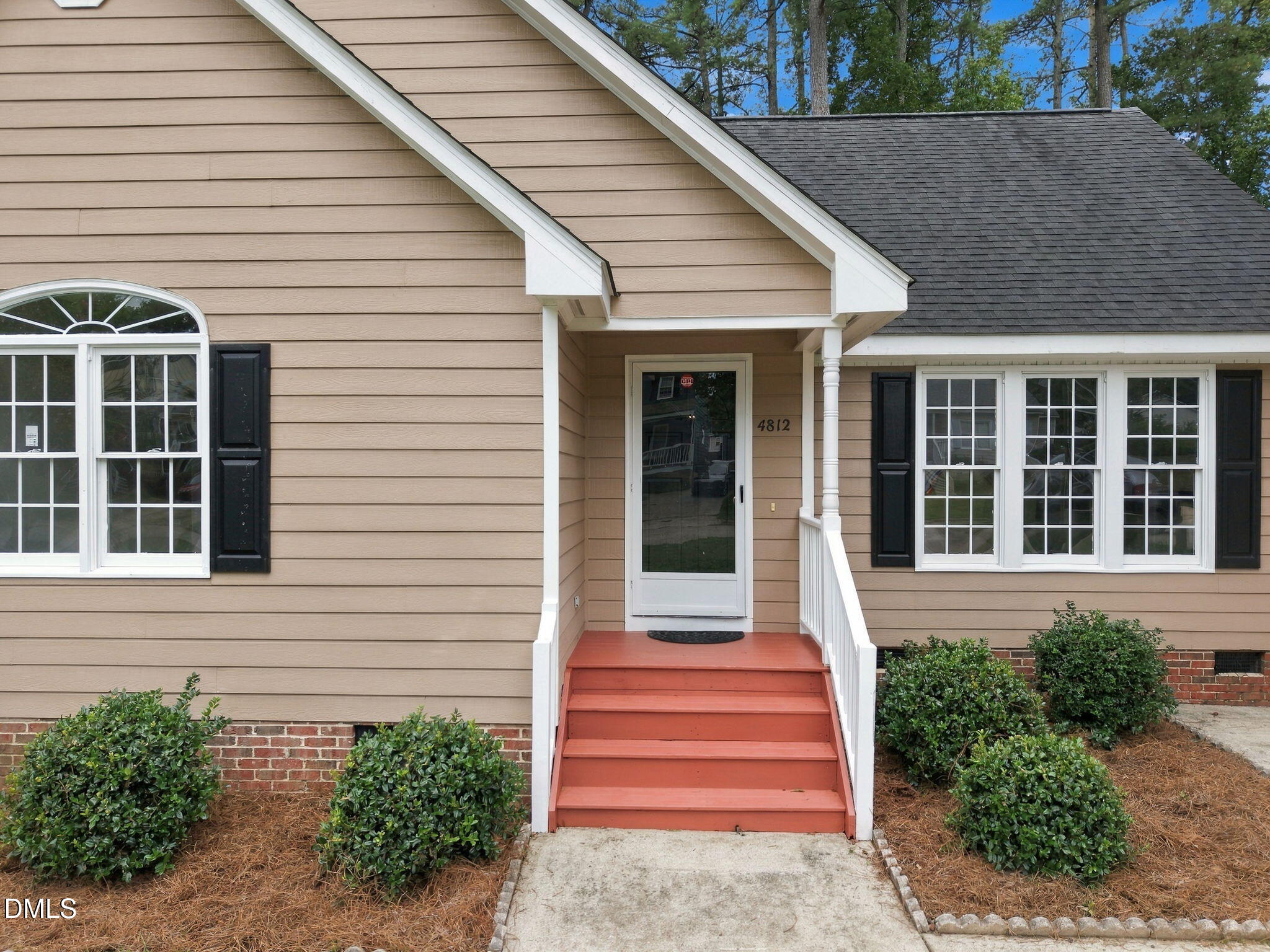 4812 Mimetree Court Property Photo 5