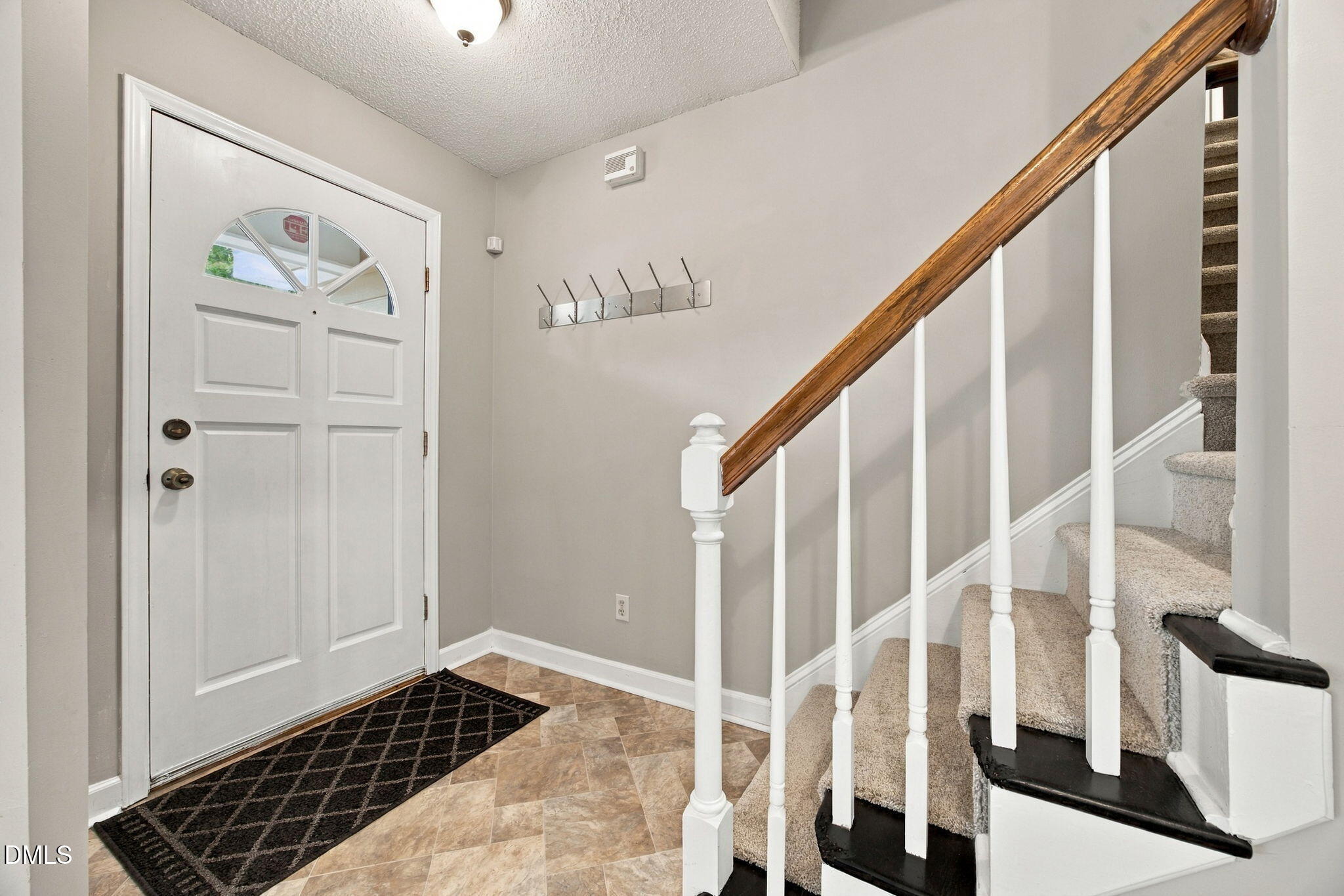 4812 Mimetree Court Property Photo 6