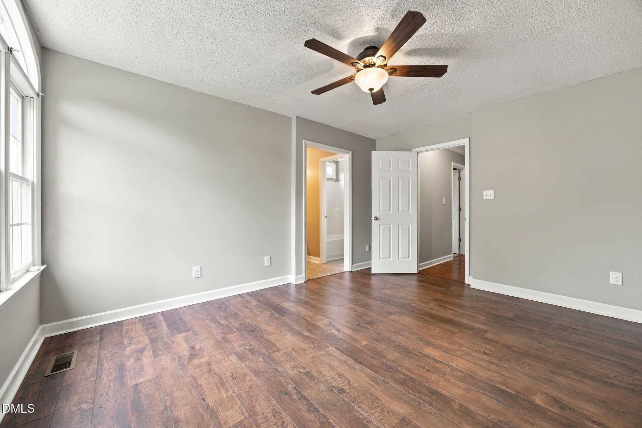 4812 Mimetree Court Property Photo 17