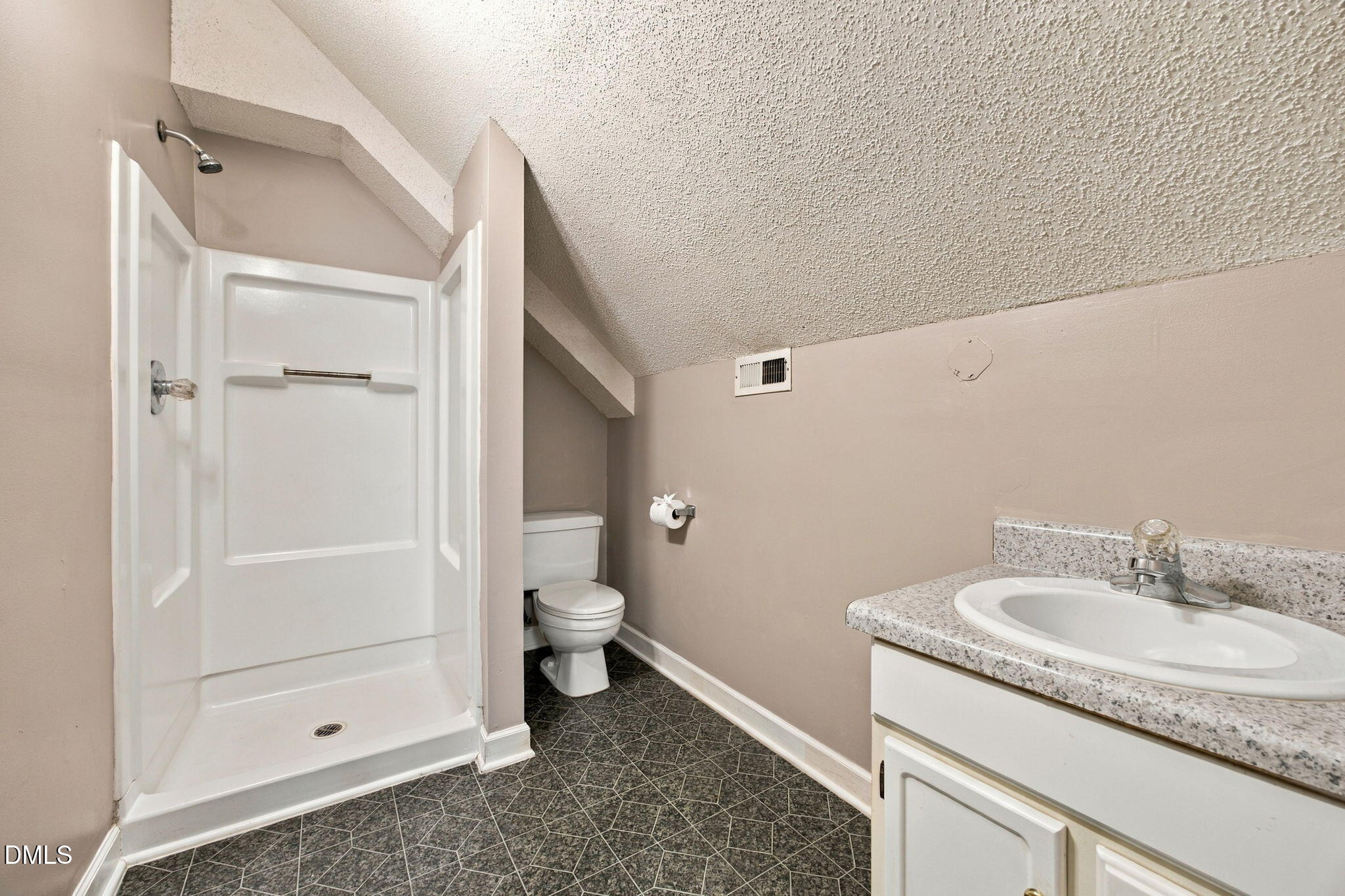 4812 Mimetree Court Property Photo 32