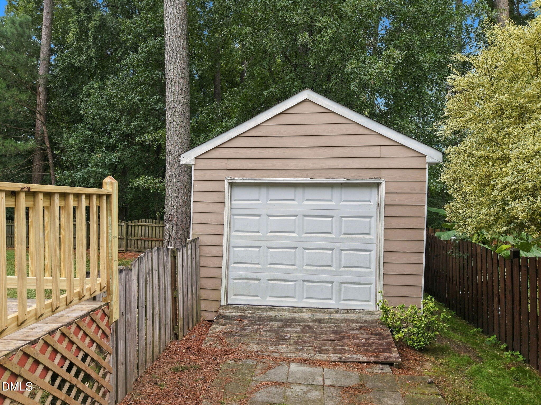 4812 Mimetree Court Property Photo 40