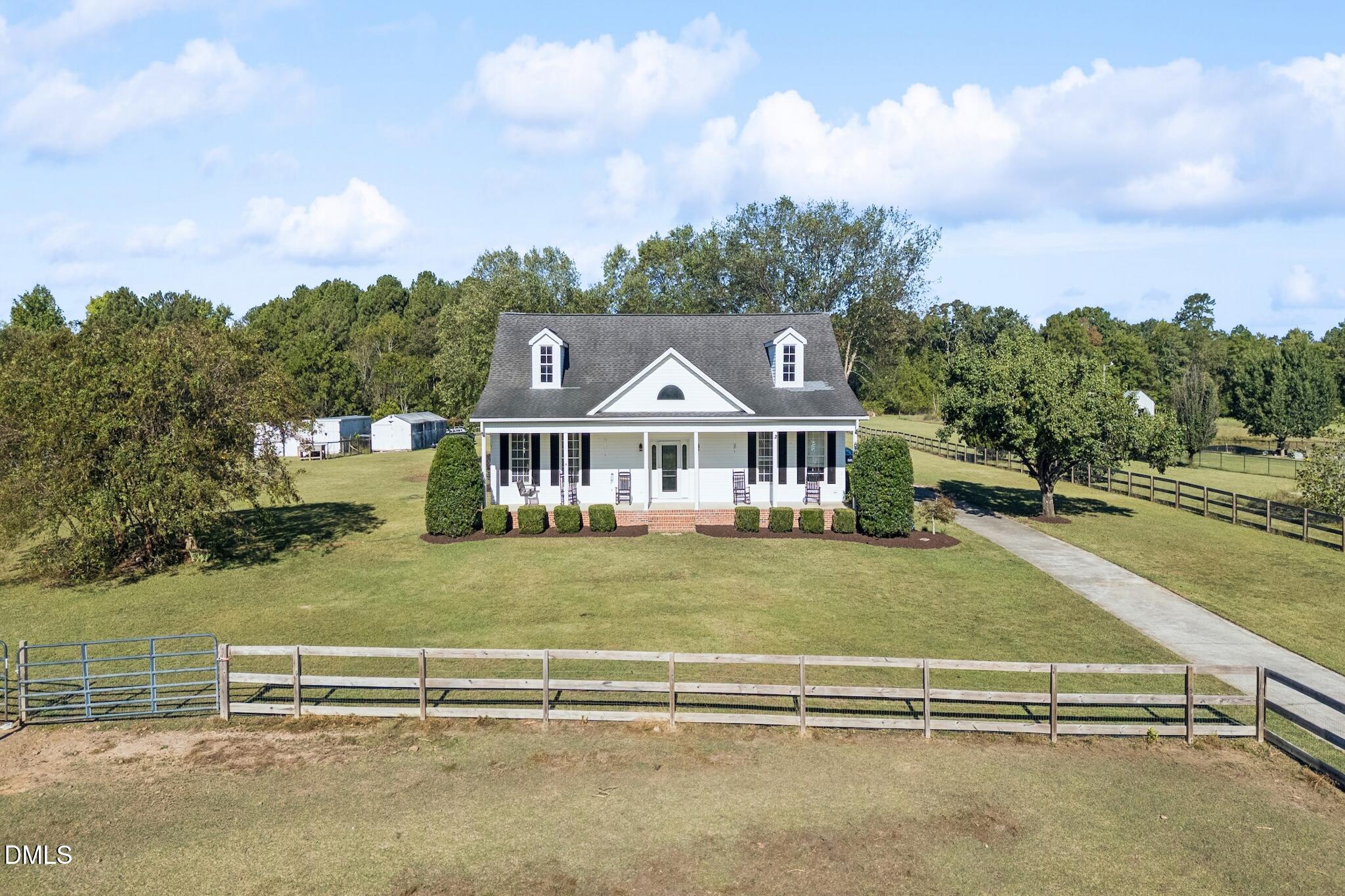 3971 River Road Property Photo 2