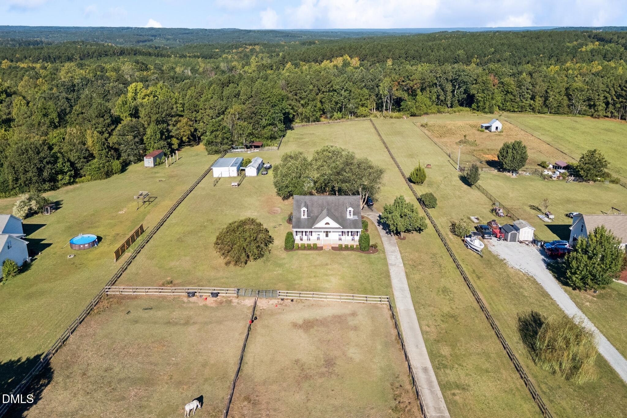 3971 River Road Property Photo 3