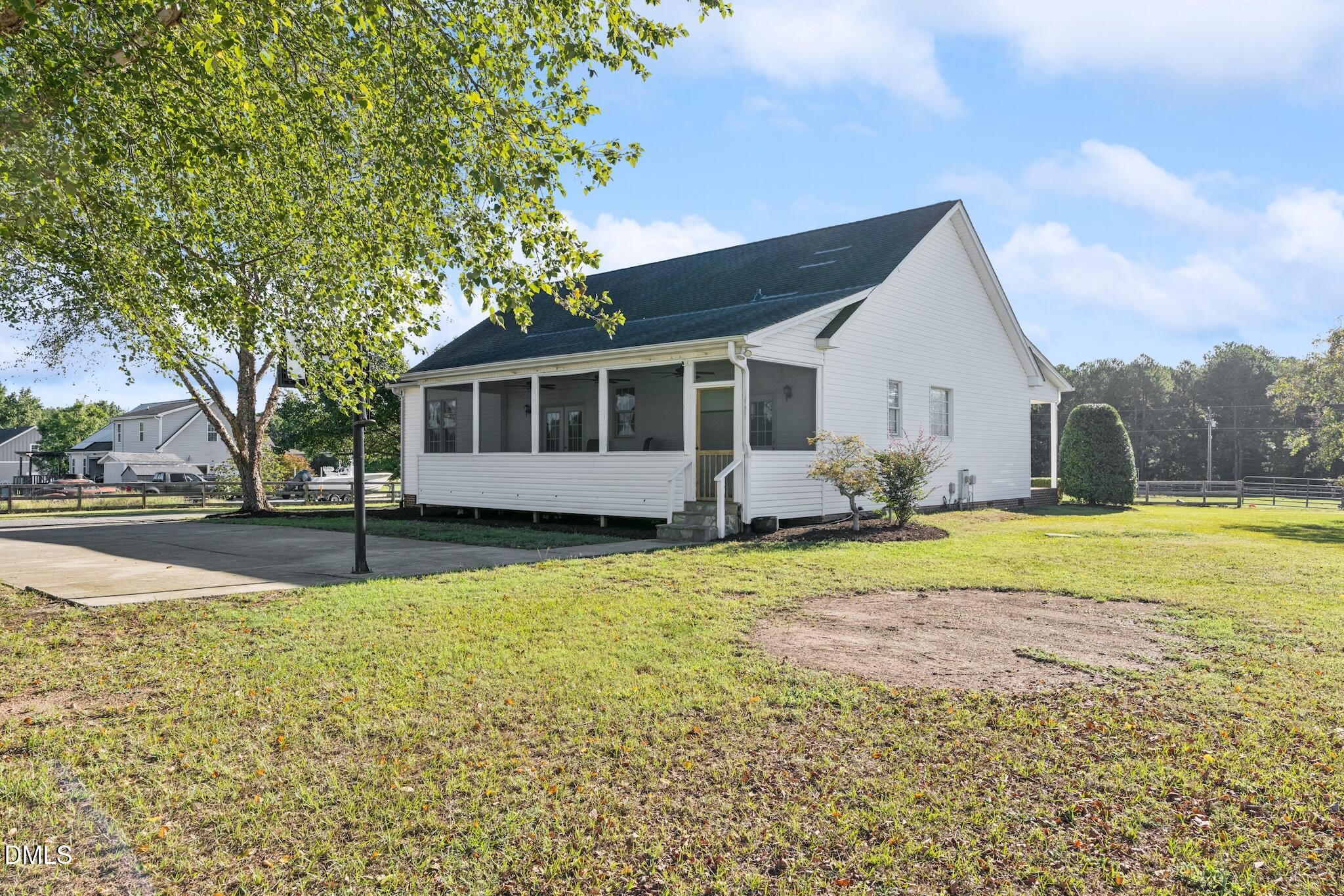 3971 River Road Property Photo 28