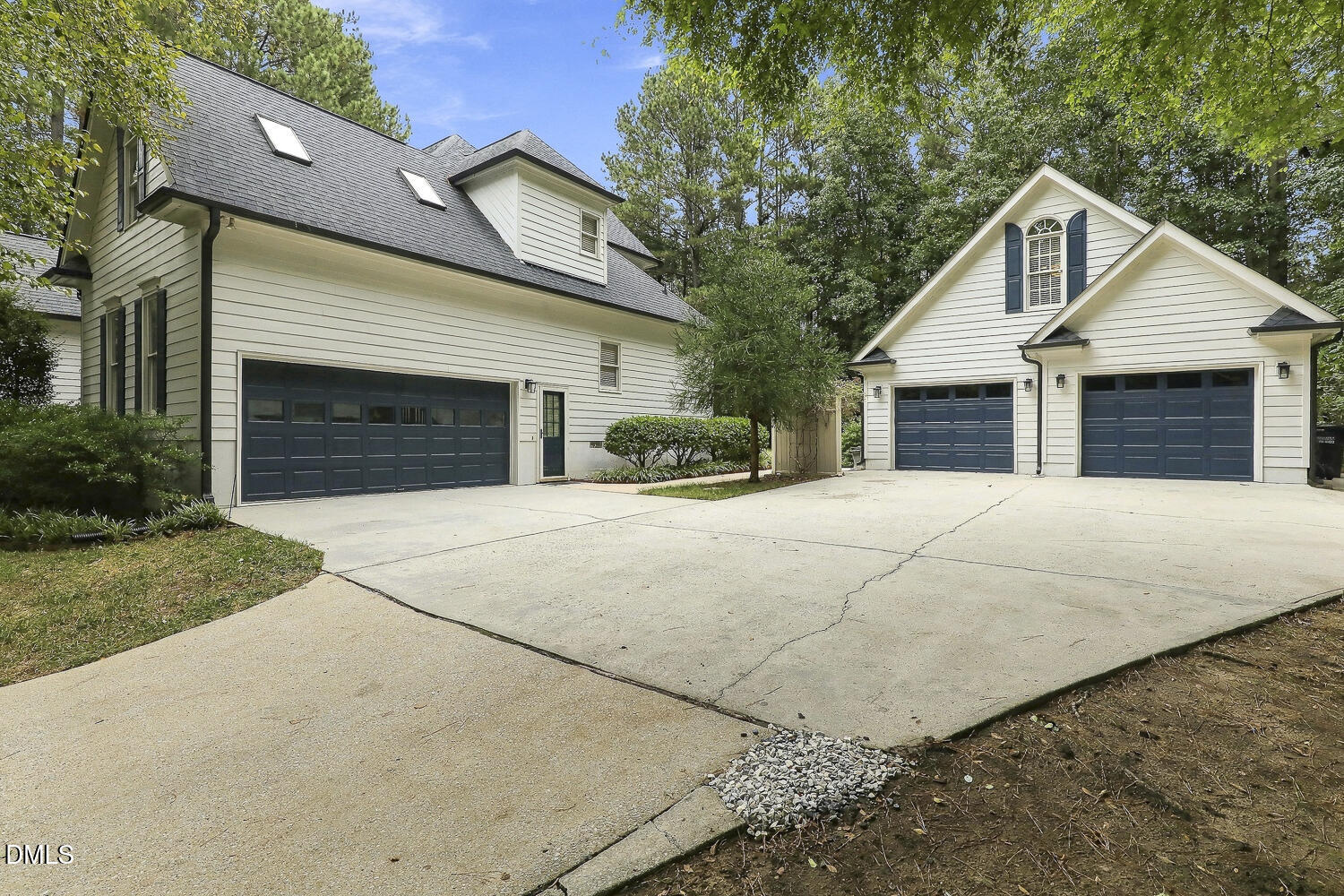 2105 Beneventum Court Property Photo 3