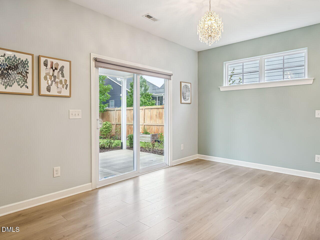 637 Future Islands Way Property Photo 13