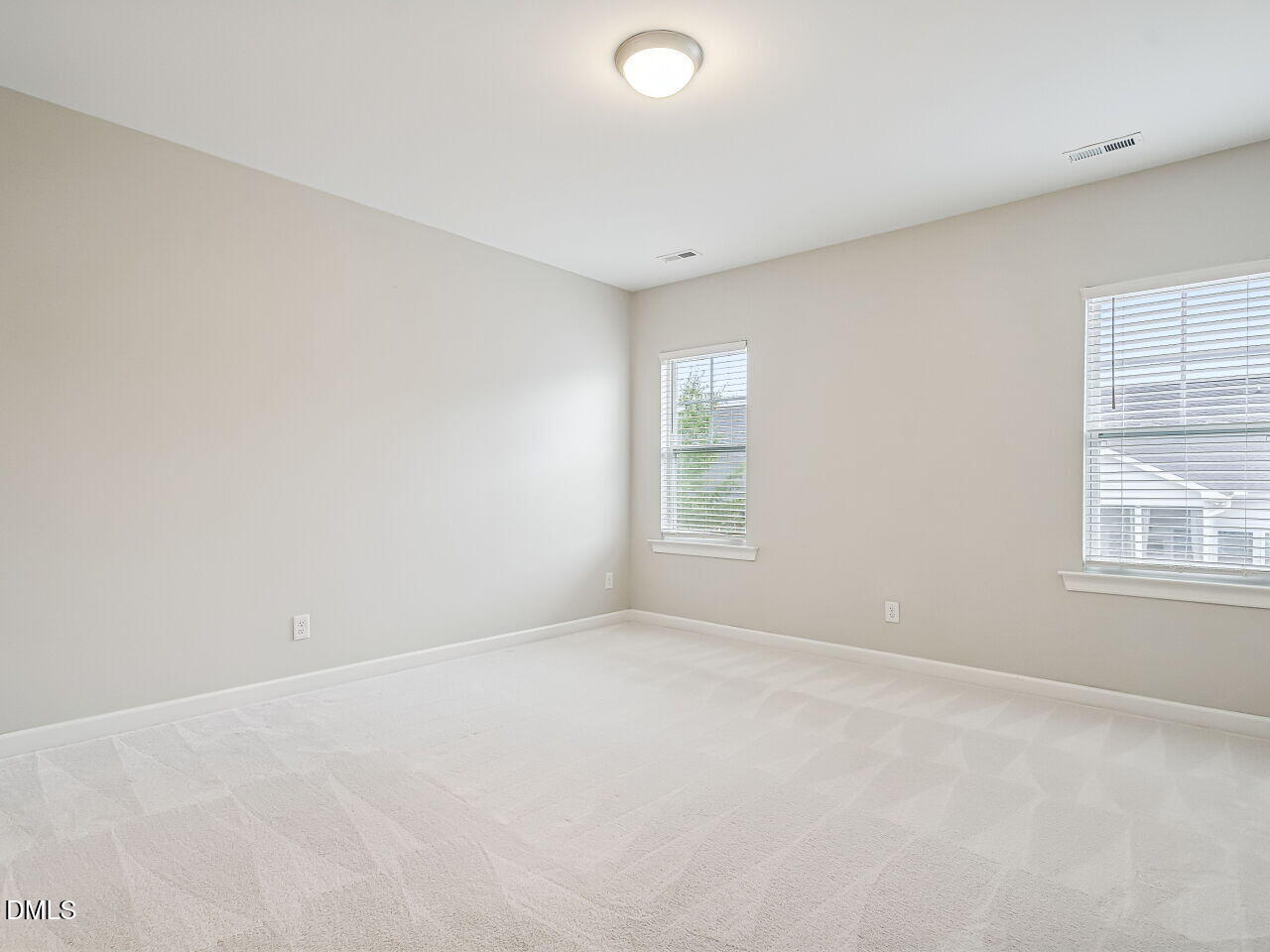637 Future Islands Way Property Photo 21